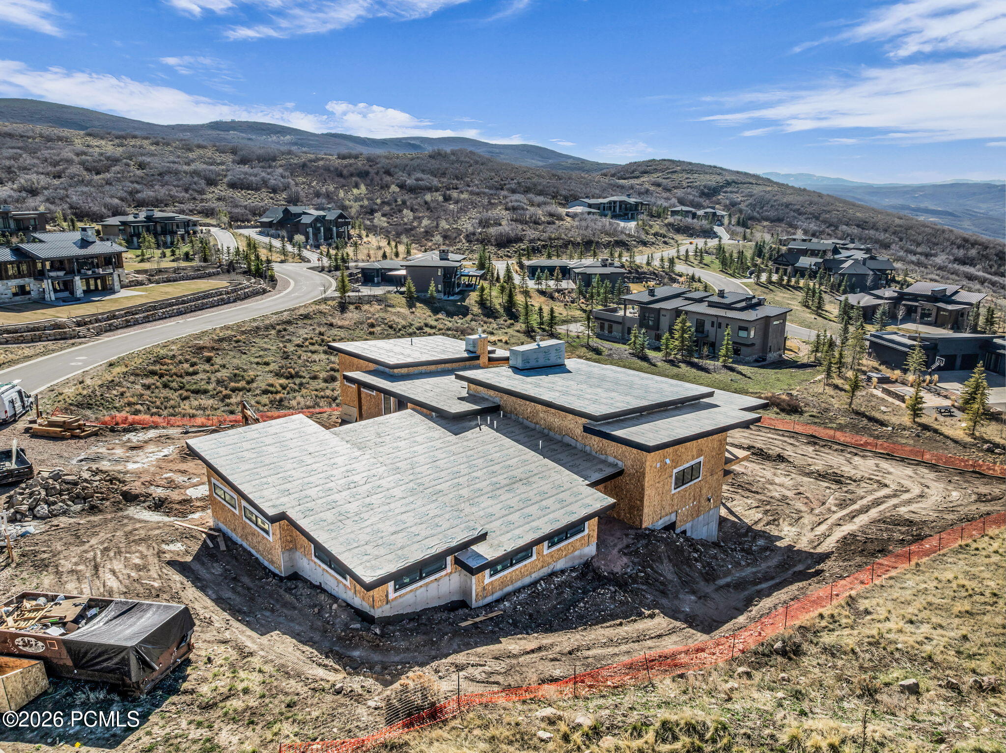 203 W Peace Tree Trail