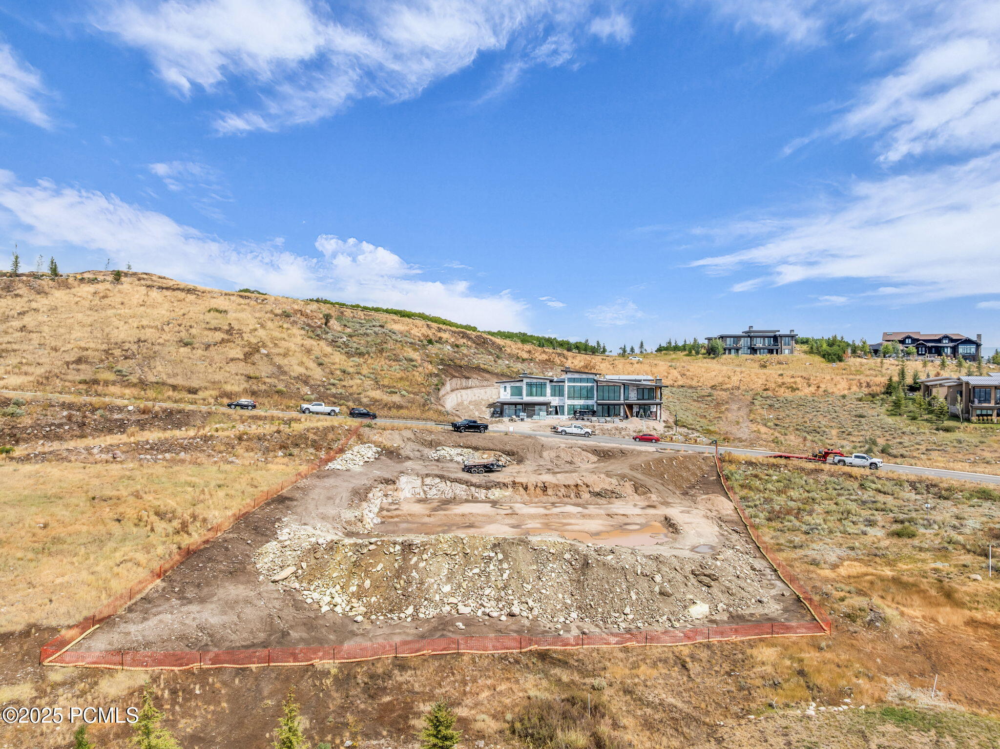 203 W Peace Tree Trail