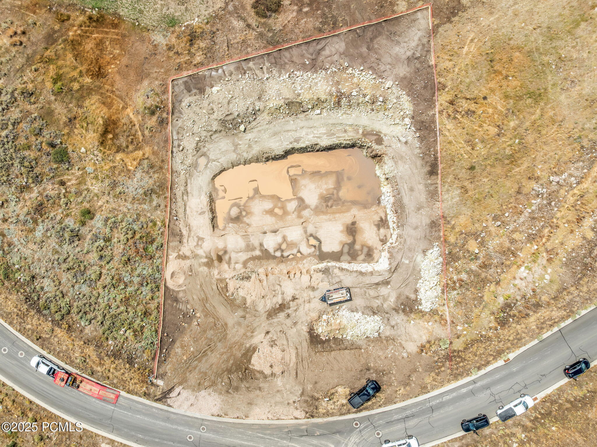 203 W Peace Tree Trail