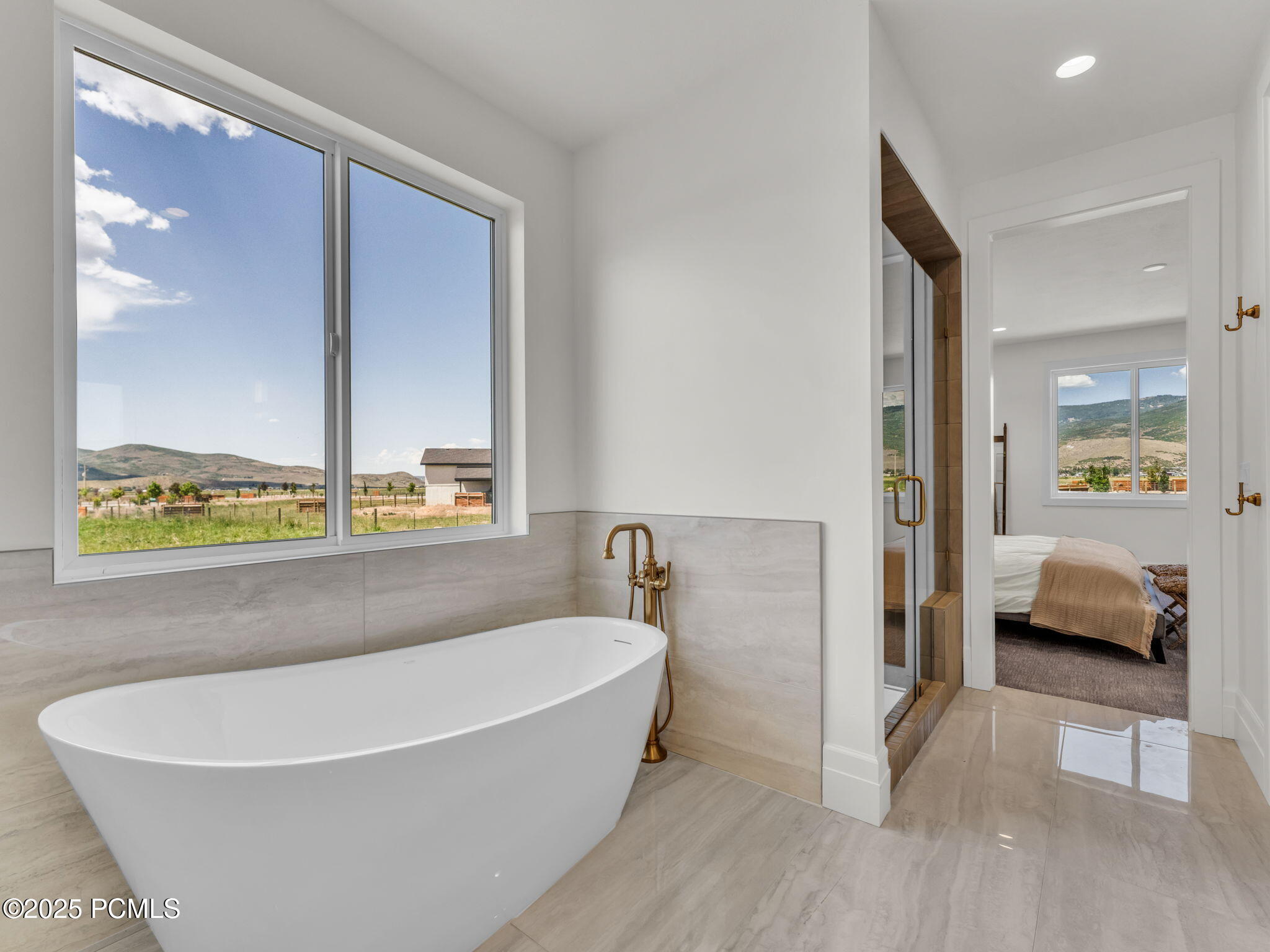 1373 Sage Way