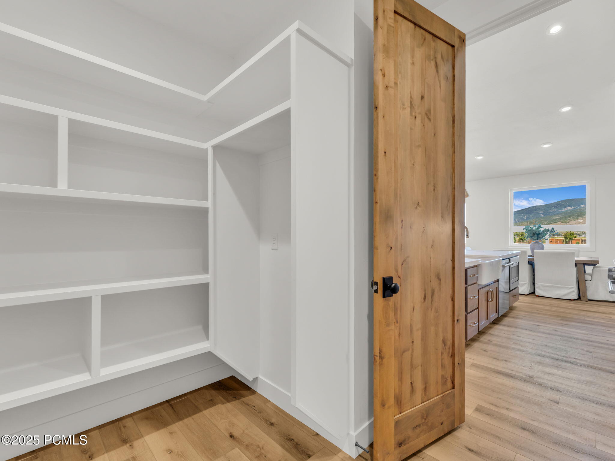 1373 Sage Way