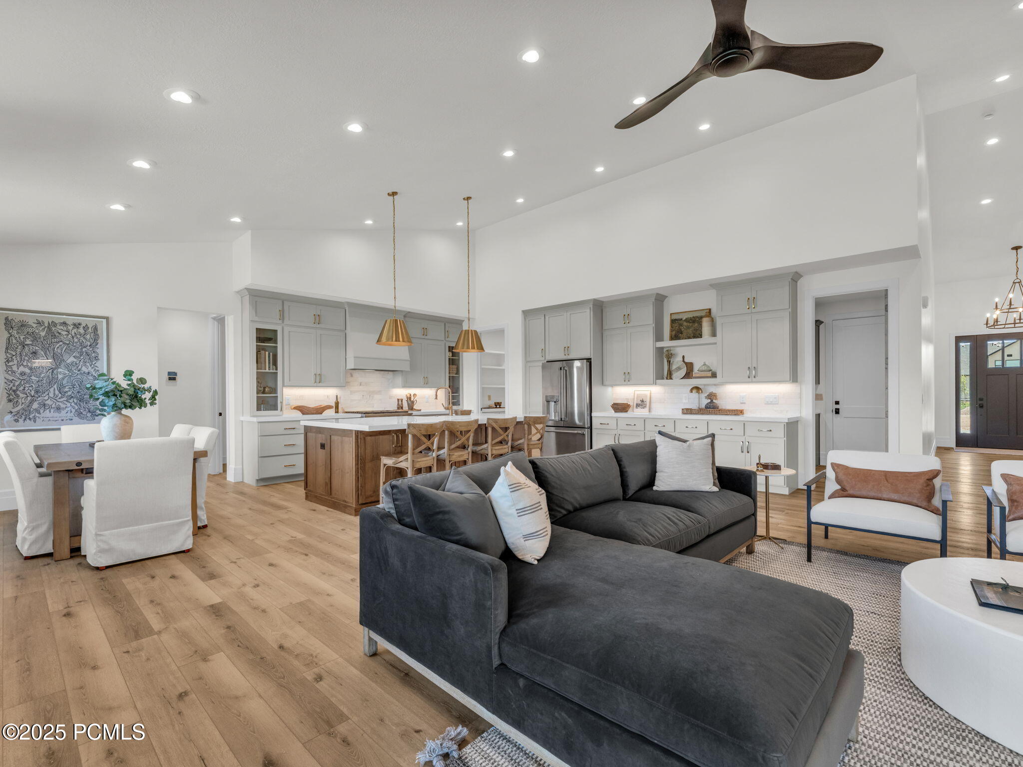 1373 Sage Way