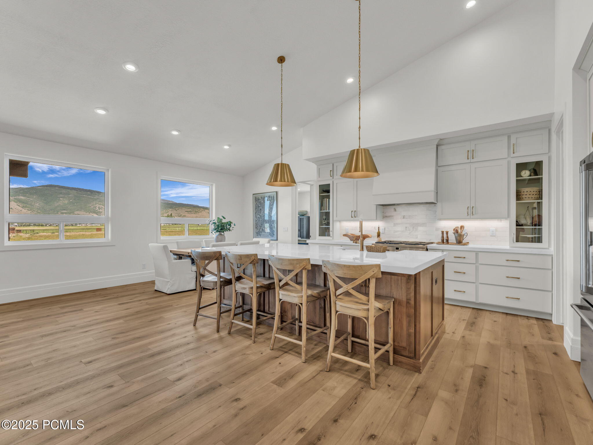 1373 Sage Way