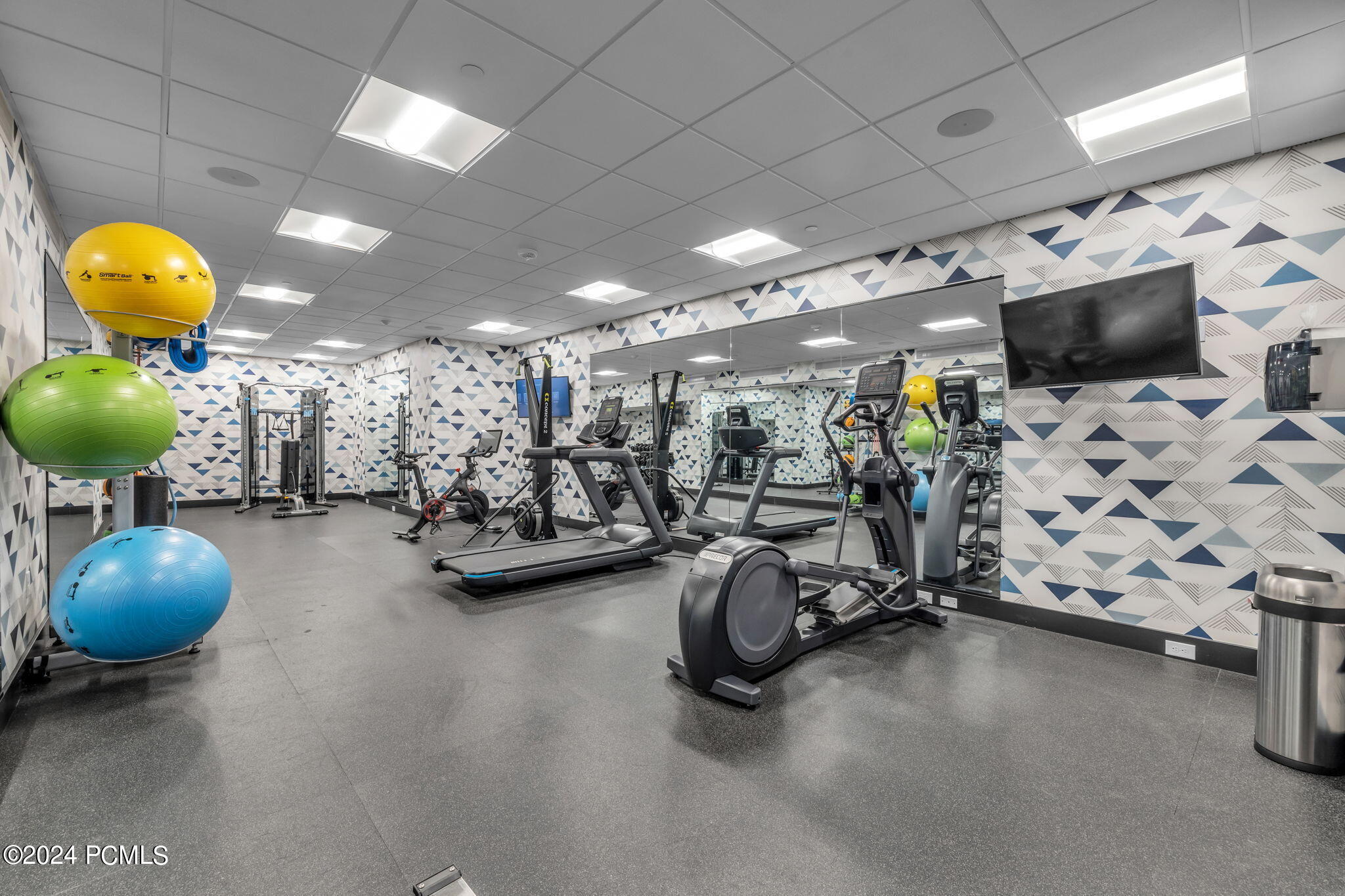 2303 W Deer Hollow Road, 1334