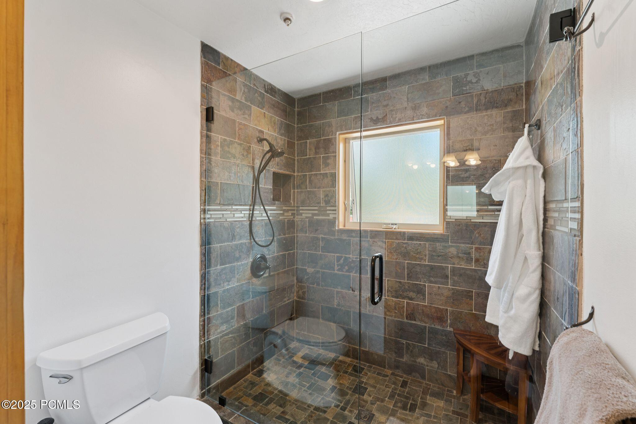 1955 Deer Valley Drive, 302