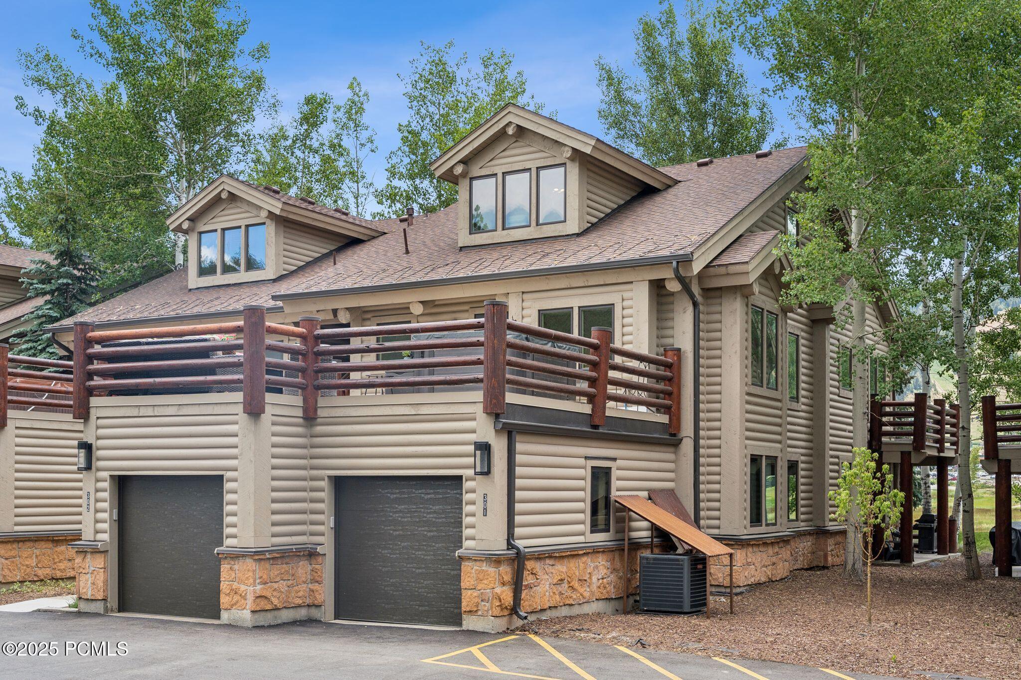 1955 Deer Valley Drive, 302