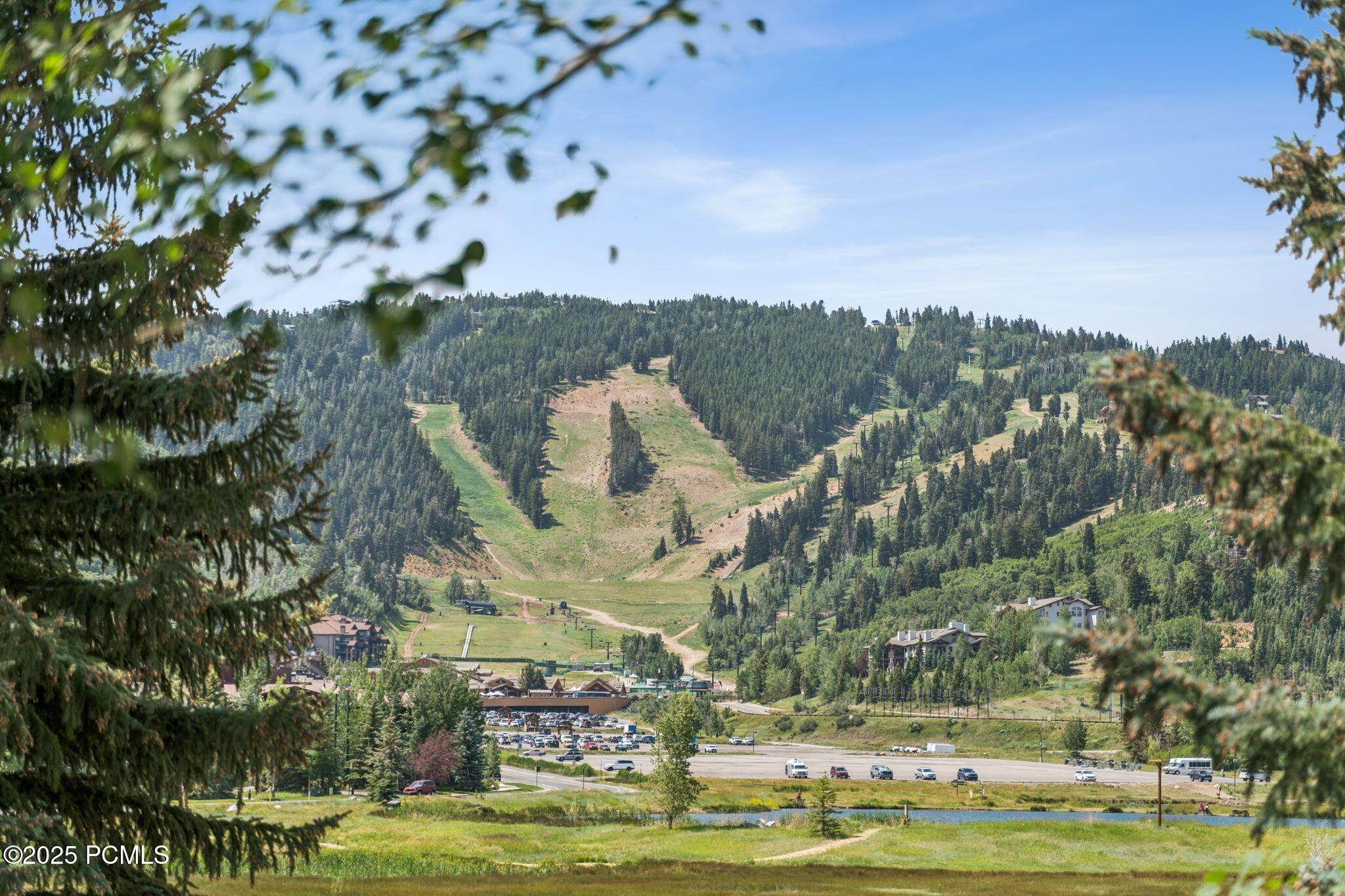 1955 Deer Valley Drive, 302