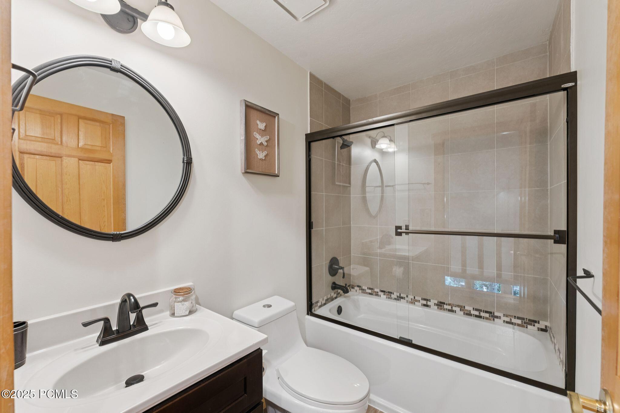 1955 Deer Valley Drive, 302