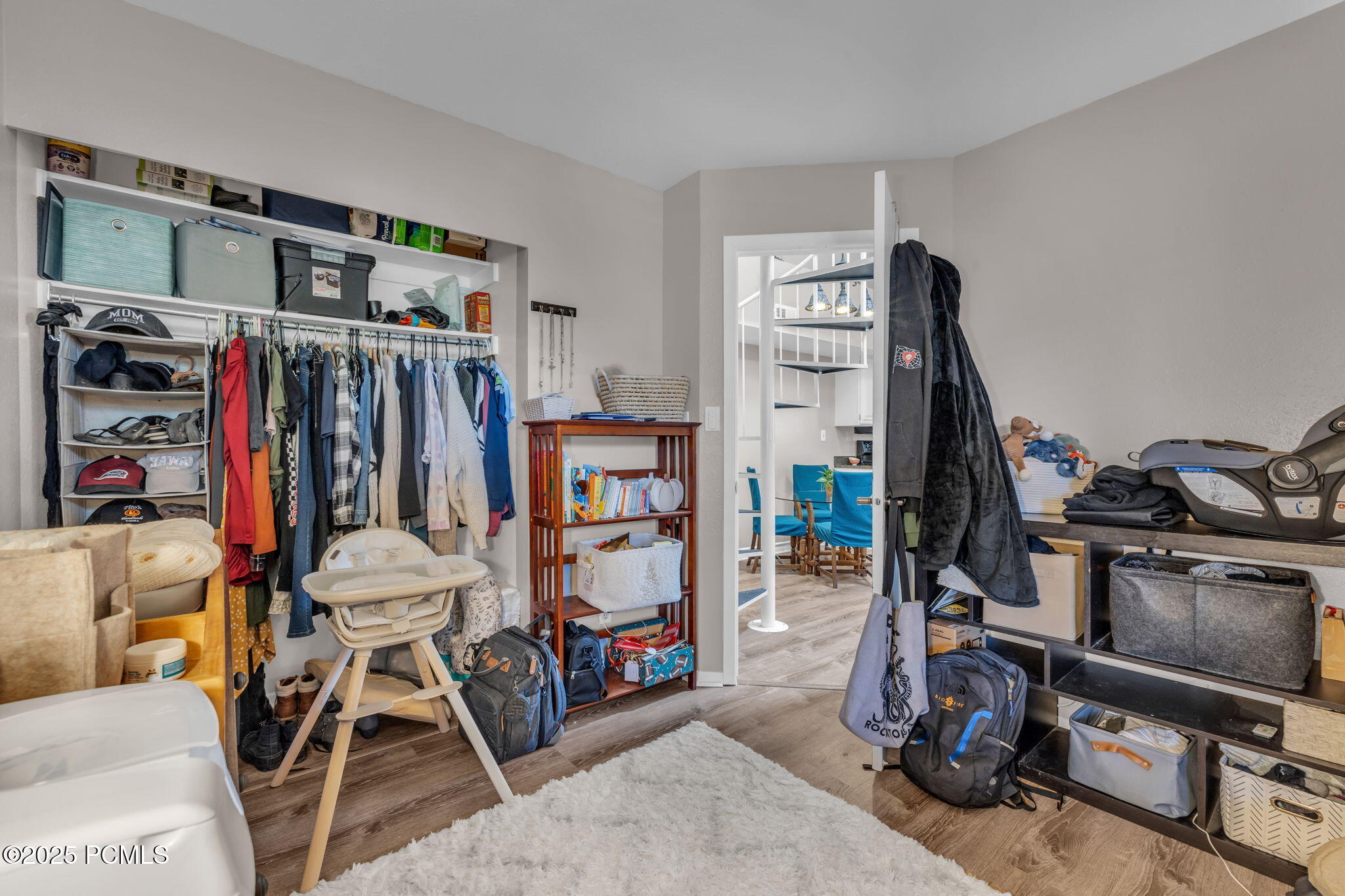 6821 N 2200 West, 11k