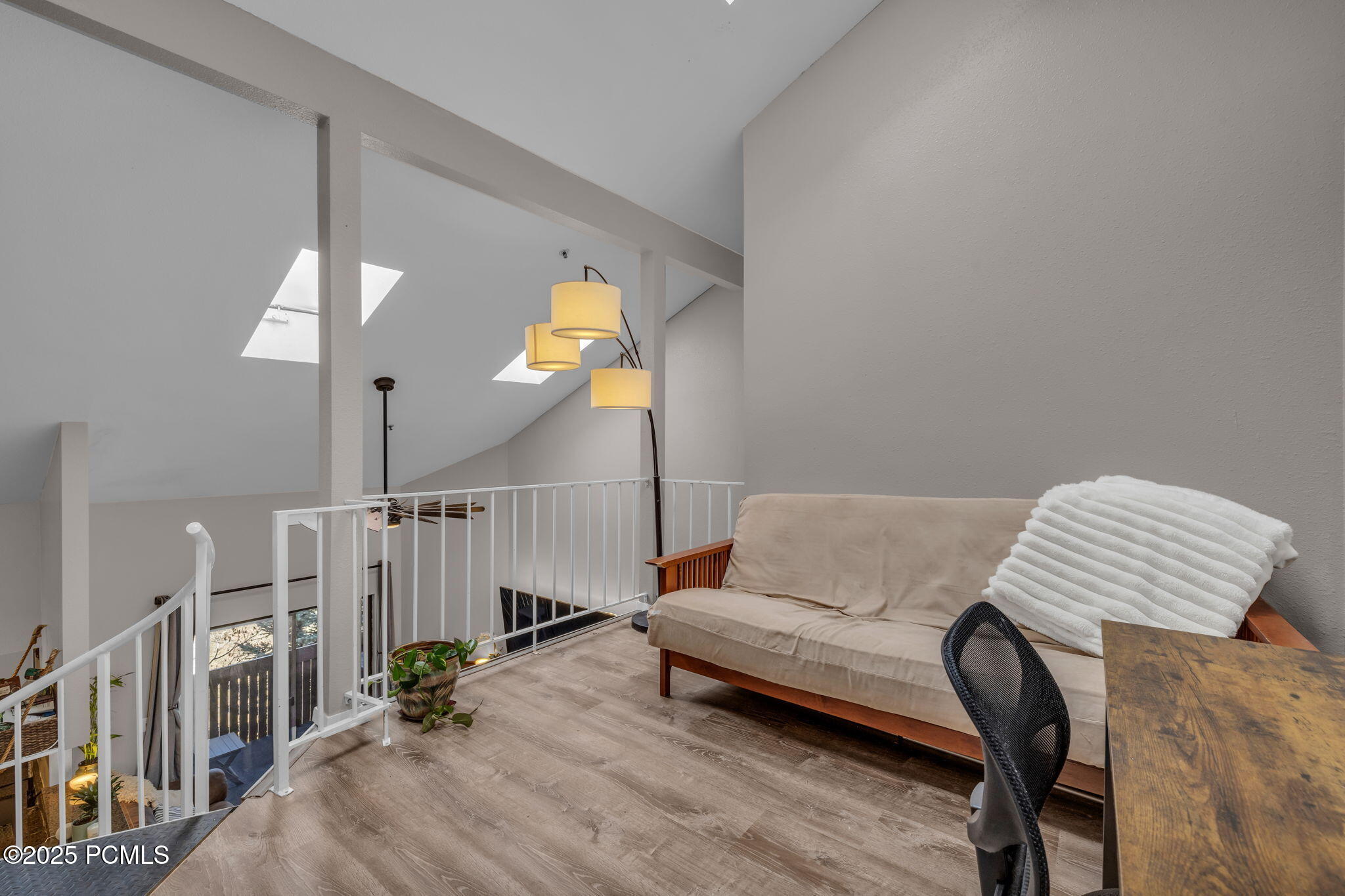 6821 N 2200 West, 11k