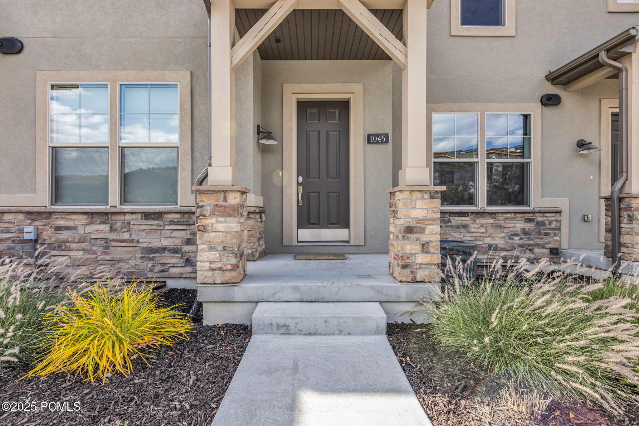 1045 W Wasatch Spring Road