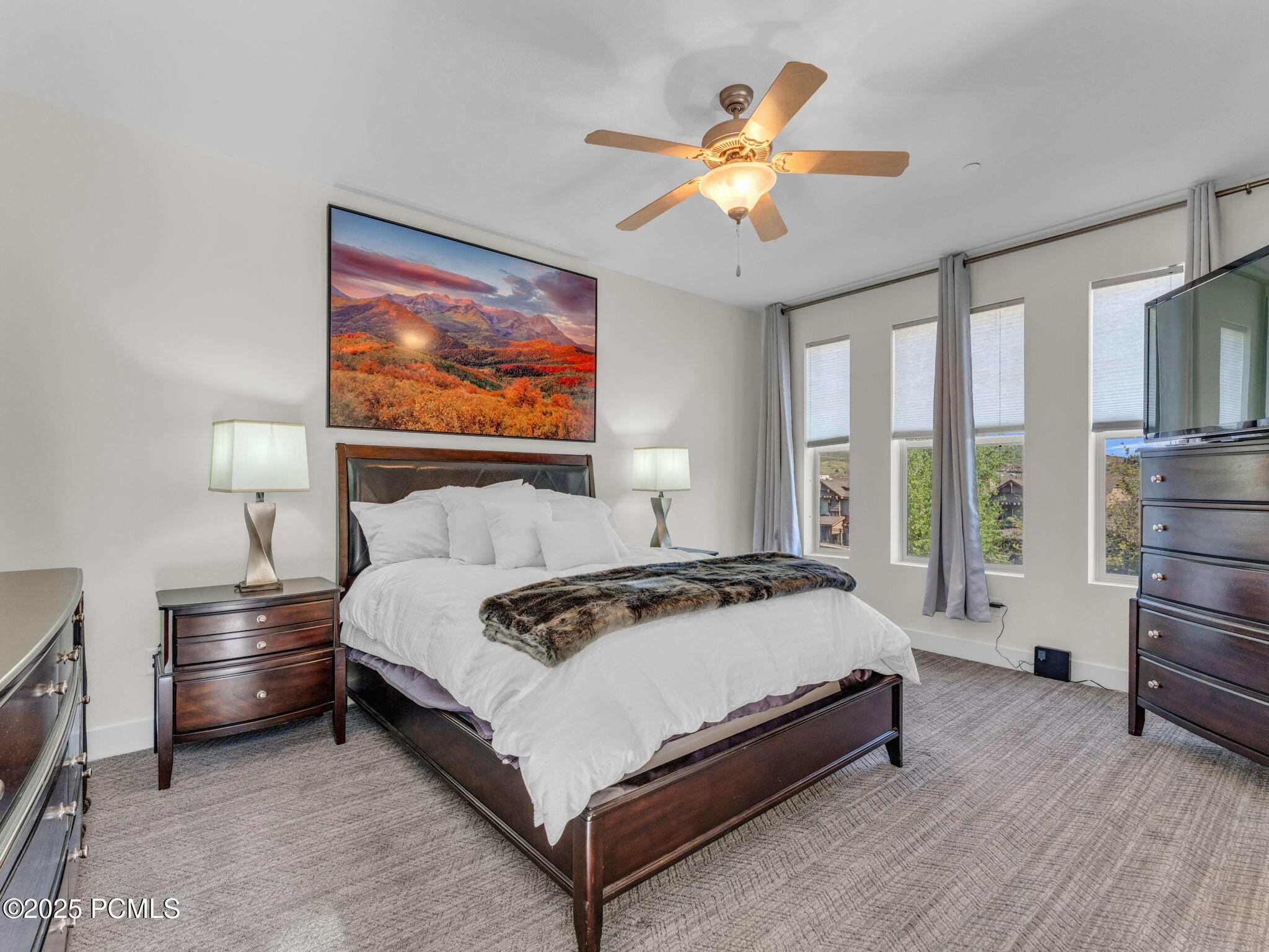 865 W Benjamin Place