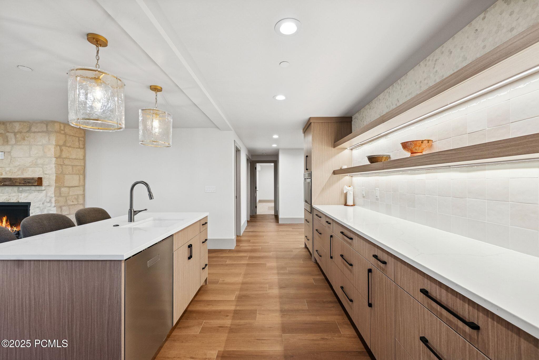 2083 Three Kings Court