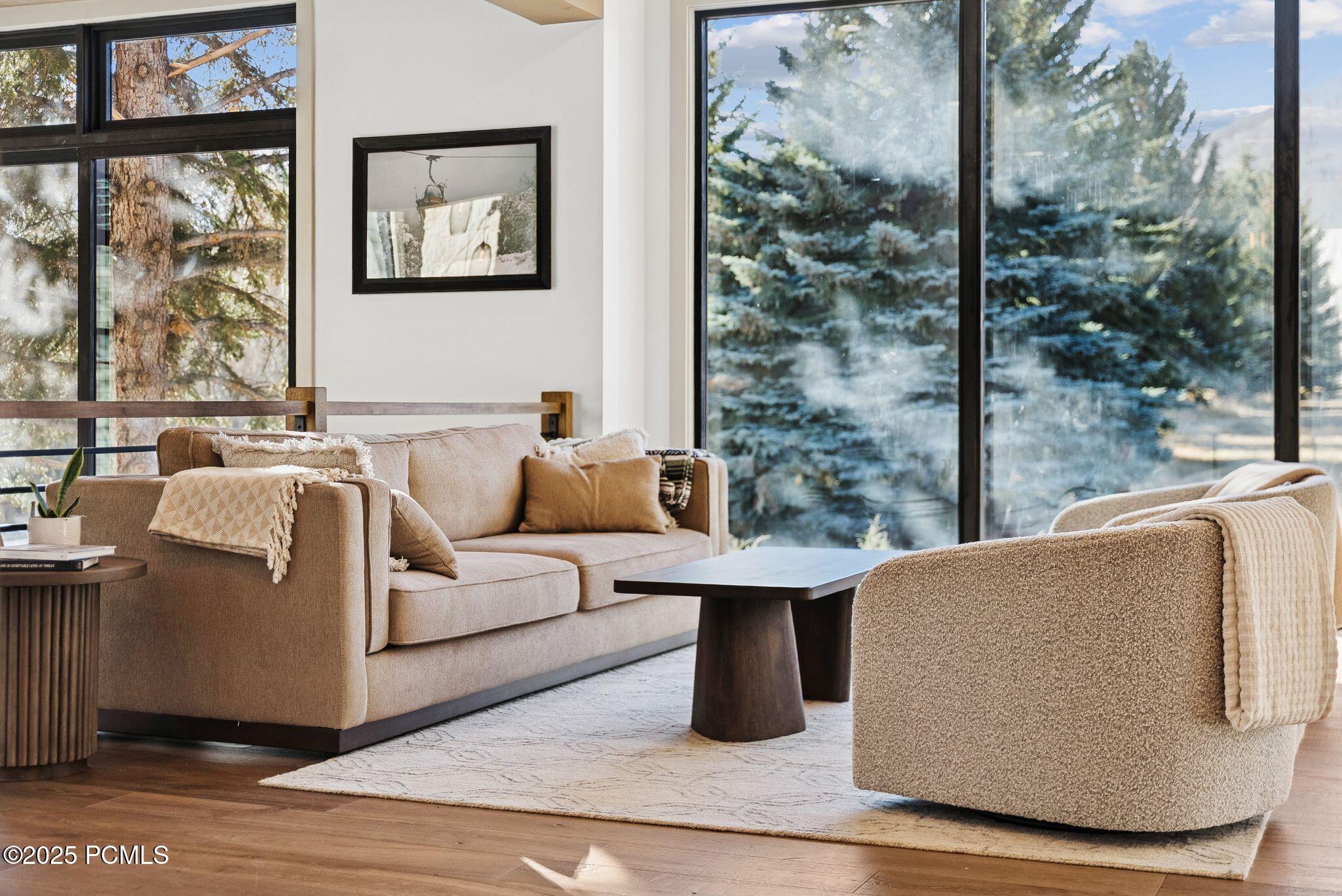 2083 Three Kings Court