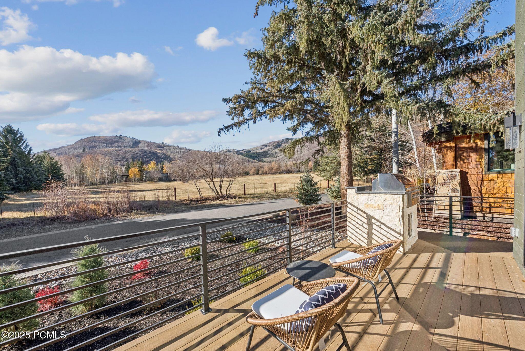 2083 Three Kings Court