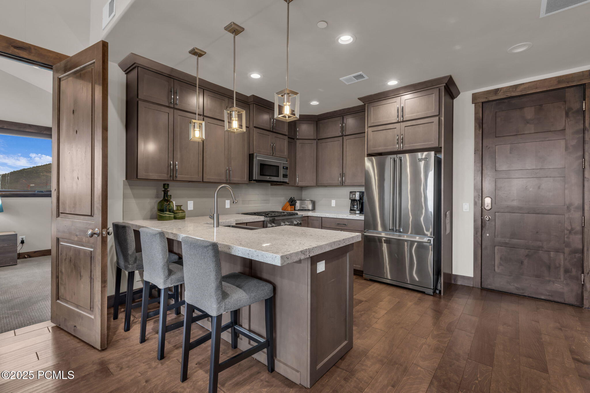 3793 Blackstone Drive, Unit 3b