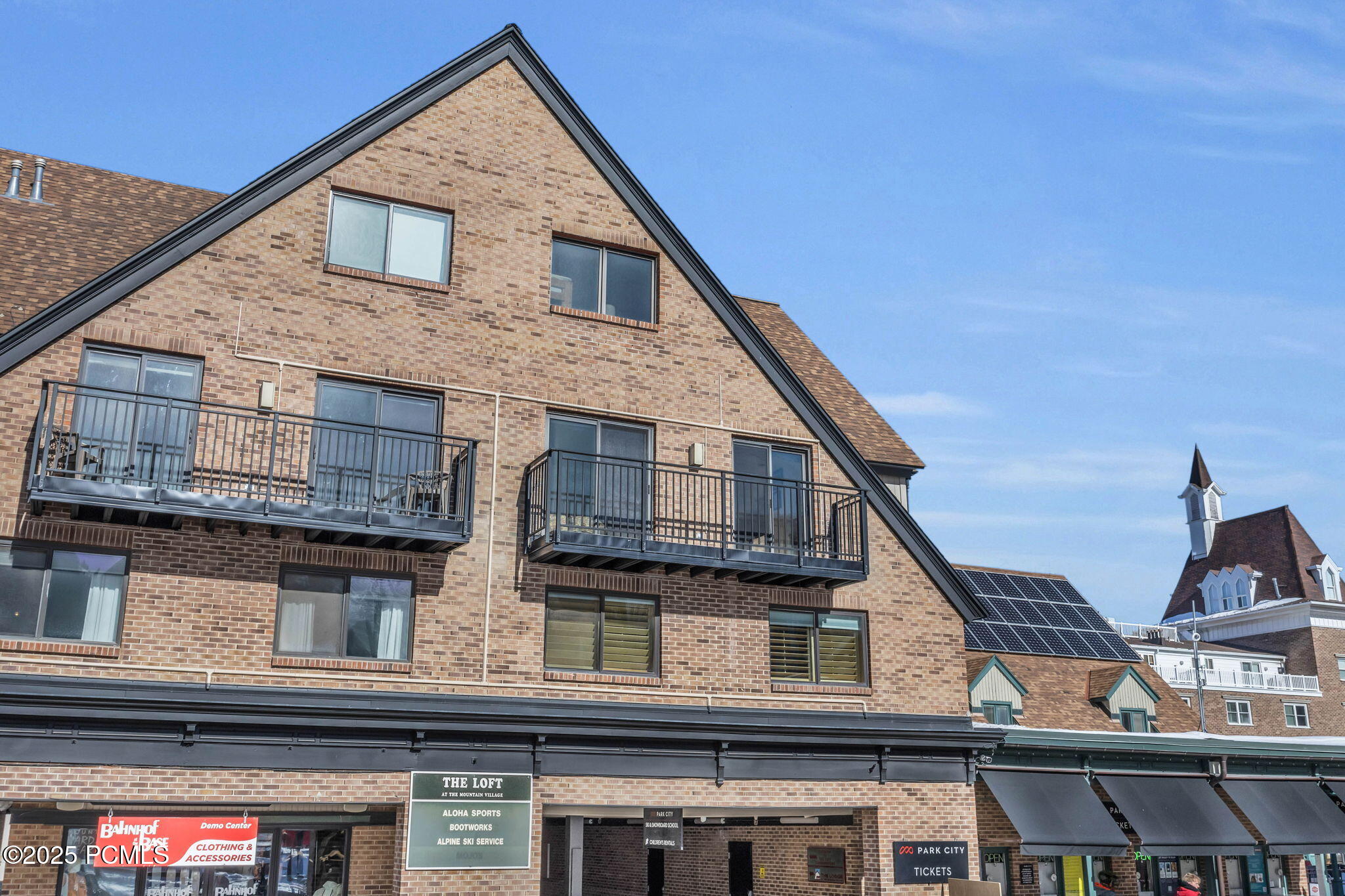 1401 Lowell Avenue 39