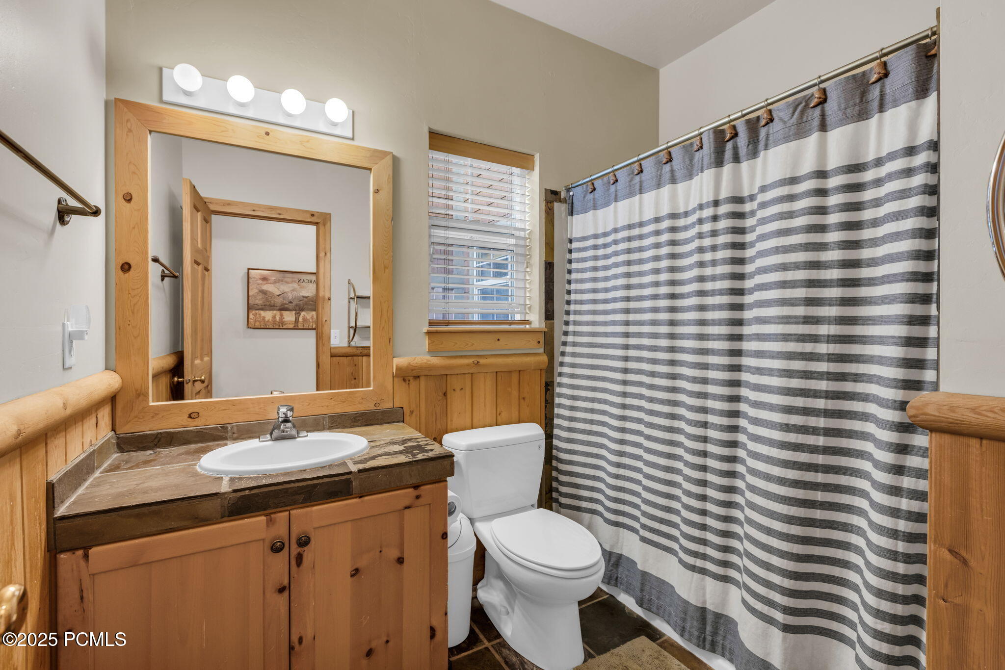 5424 Bobsled Boulevard T2