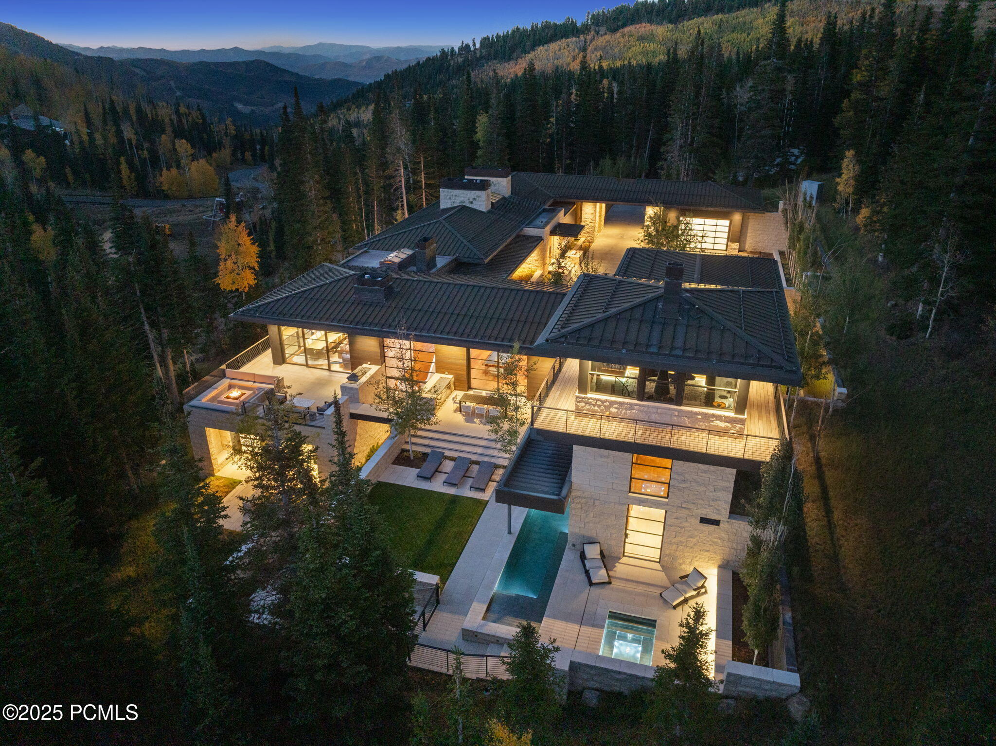 253 White Pine Canyon Rd