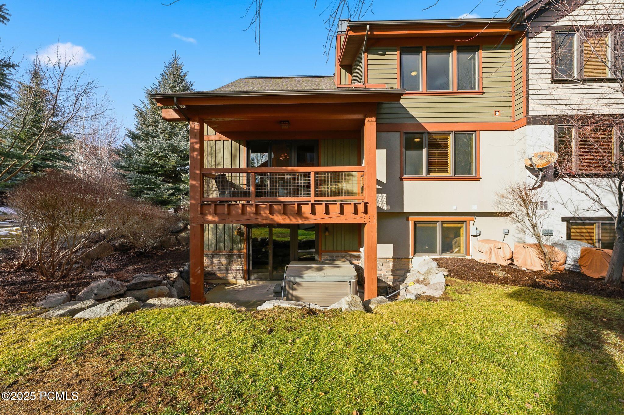 1273 W Stillwater Drive