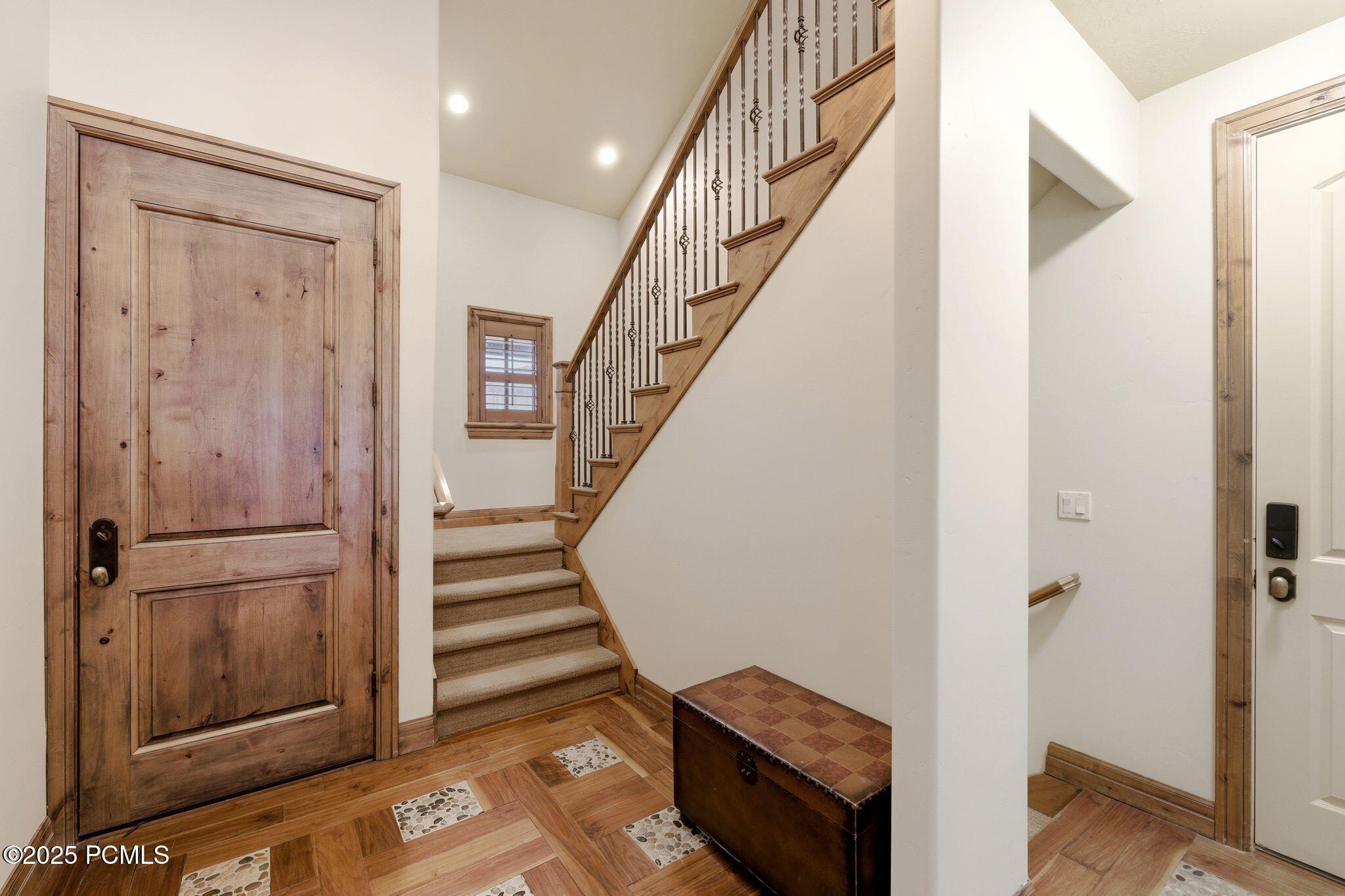 1273 W Stillwater Drive