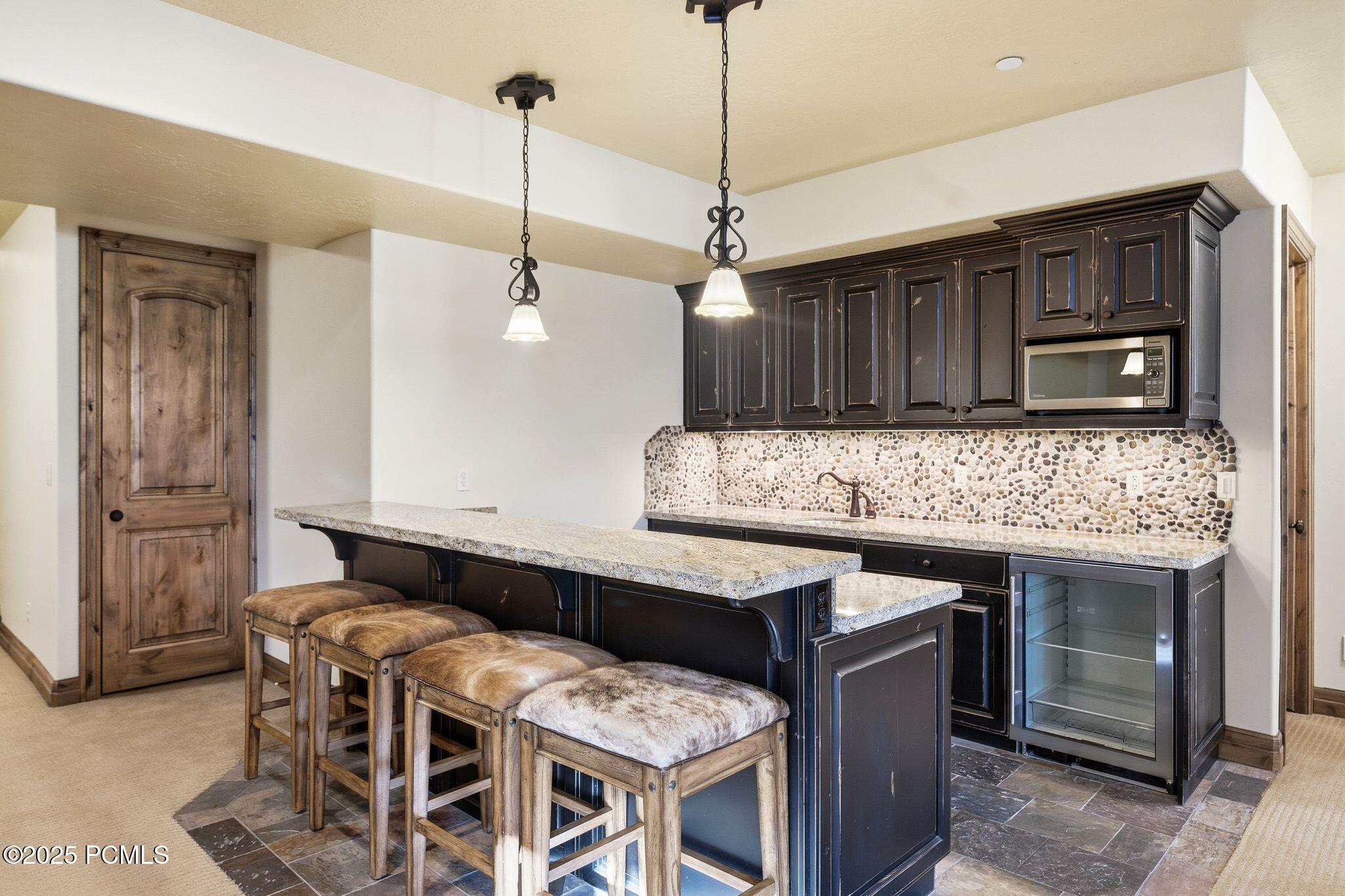 1273 W Stillwater Drive