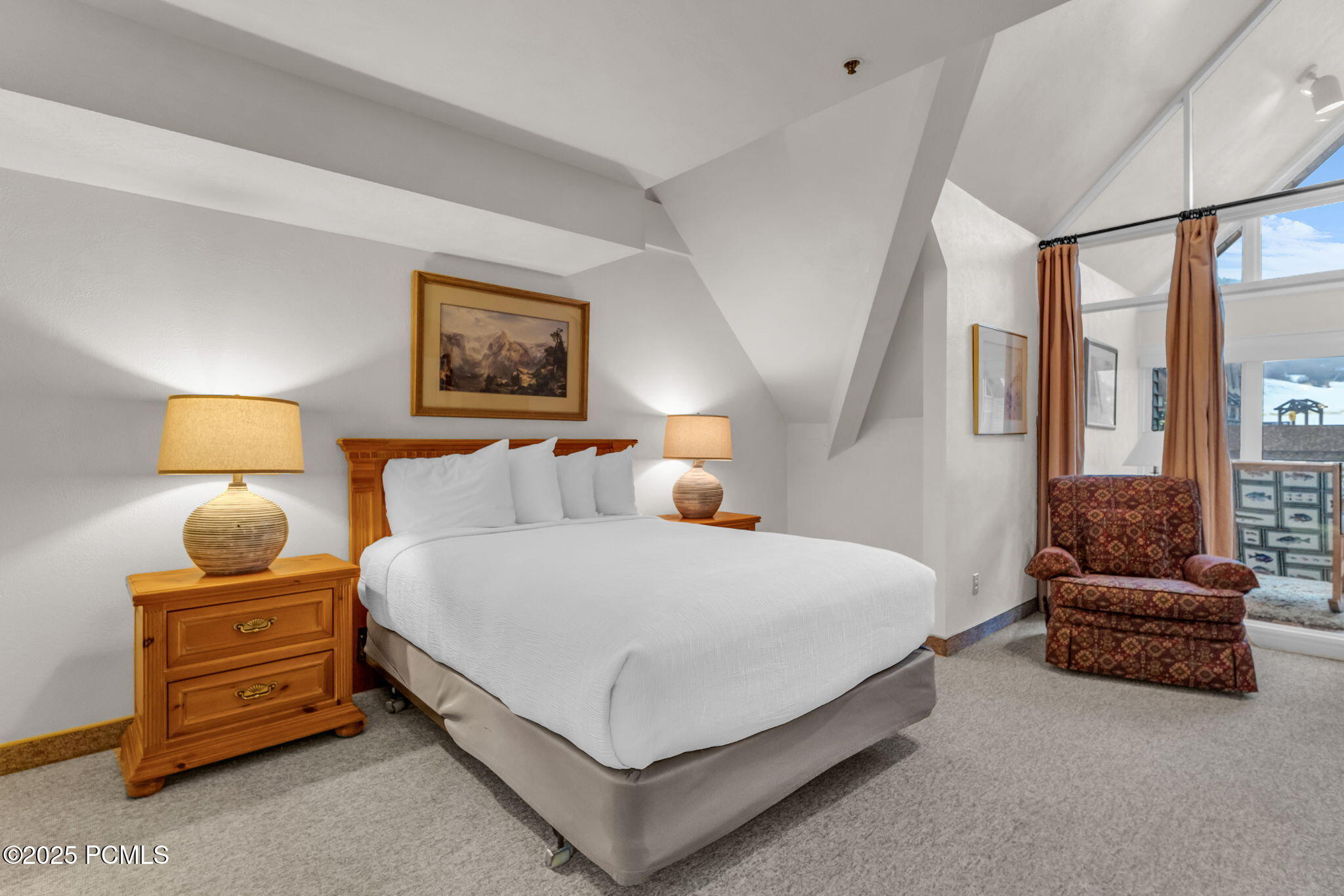 1415 Lowell Avenue B305 (350)