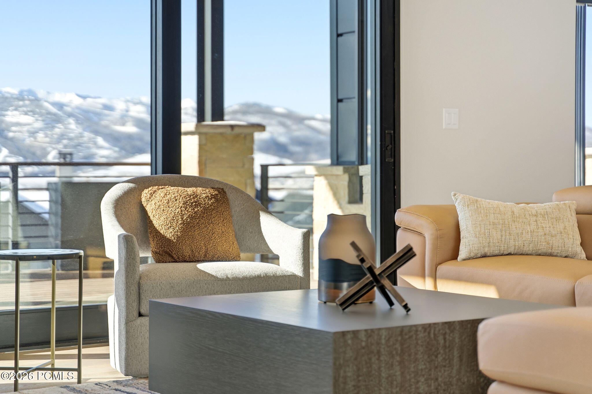 1105 E Longview Drive