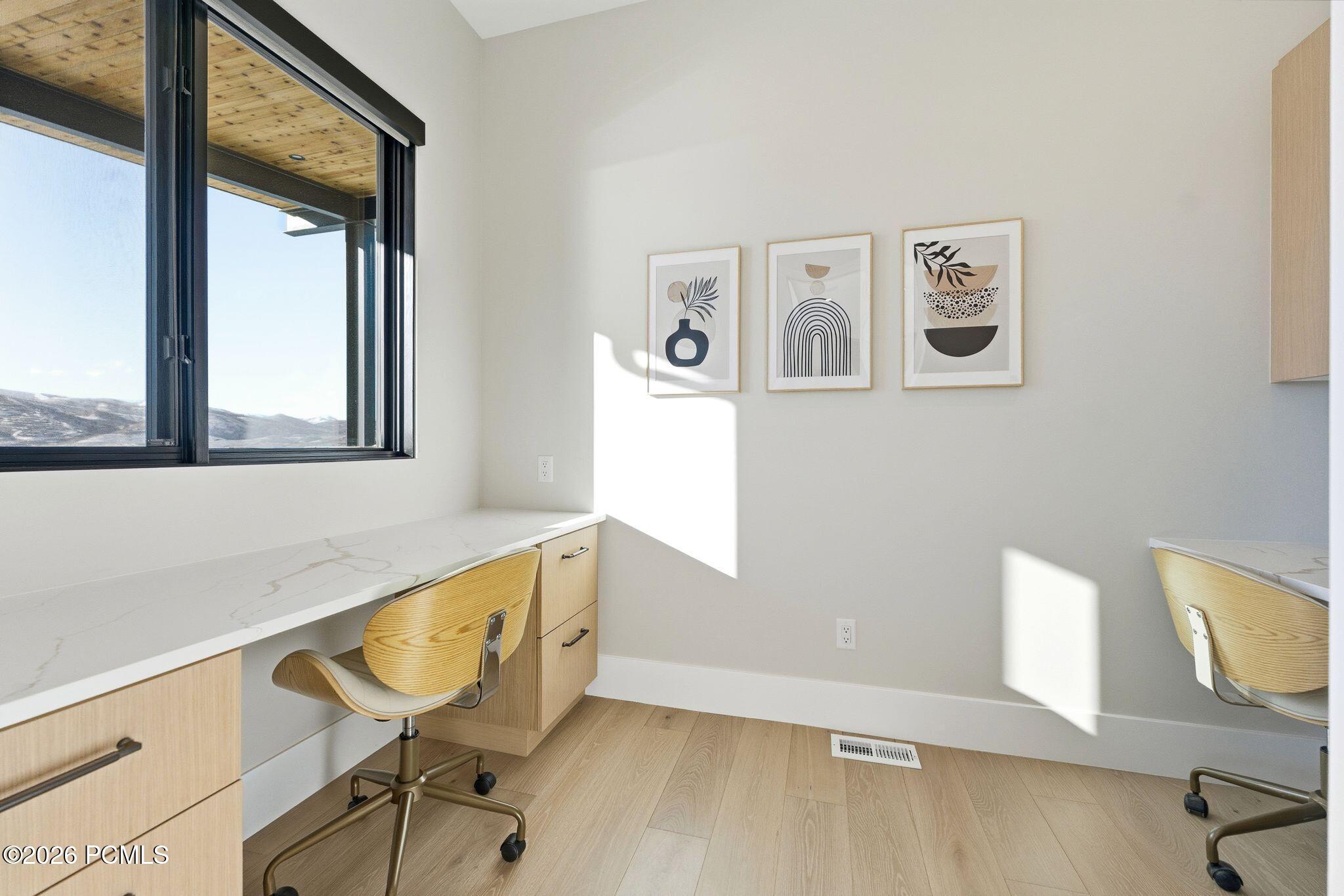 1105 E Longview Drive