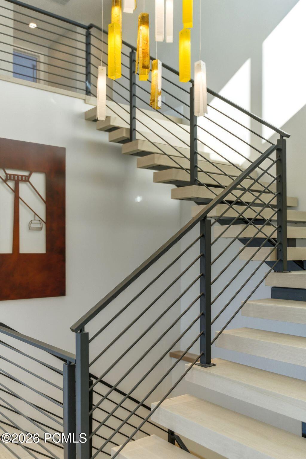 1105 E Longview Drive