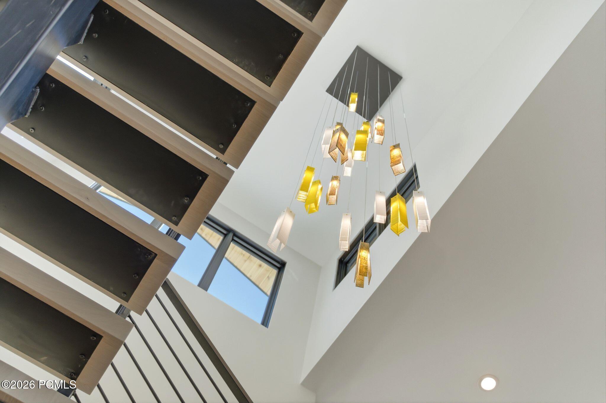 1105 E Longview Drive