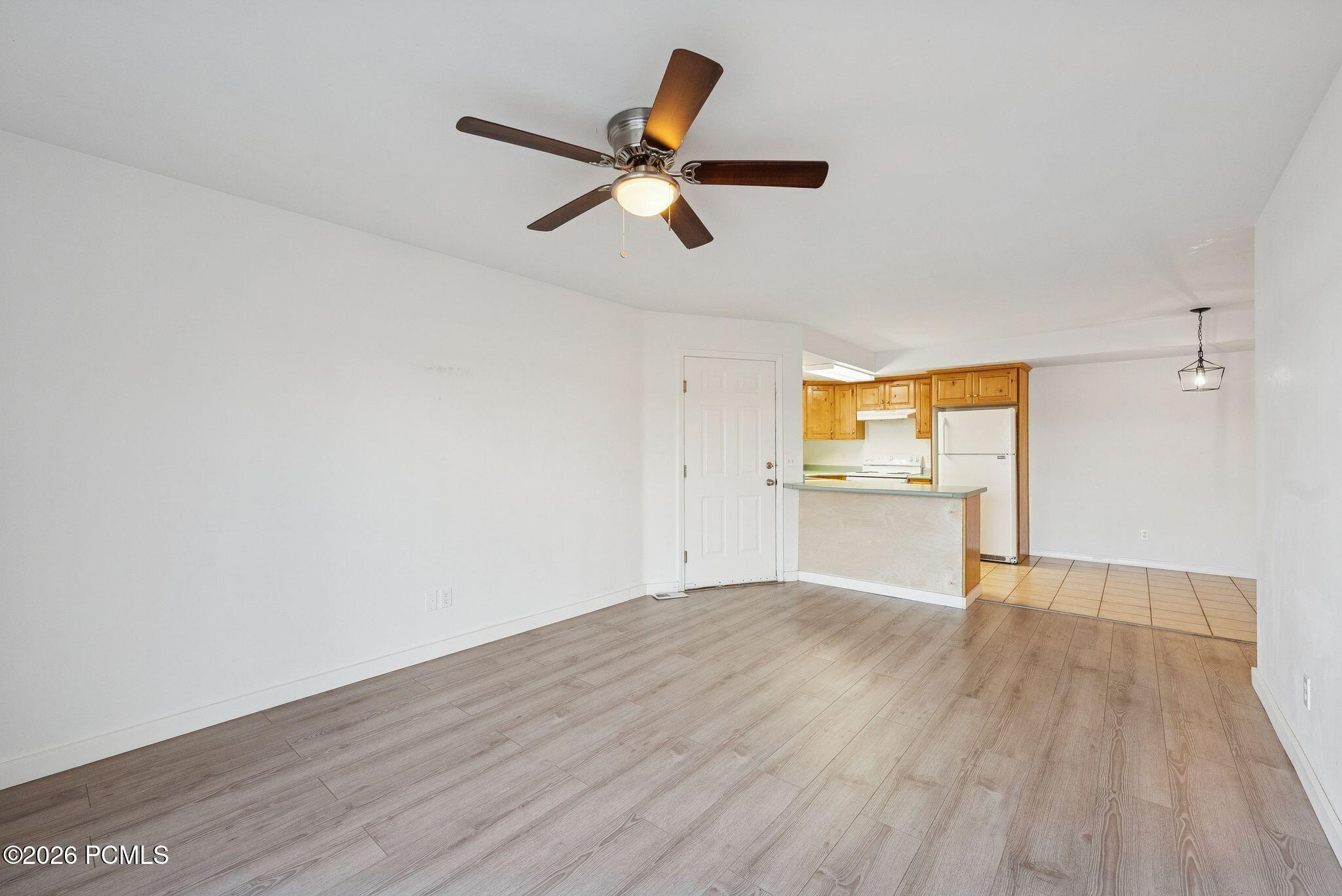 595 S Main Street Apt 18