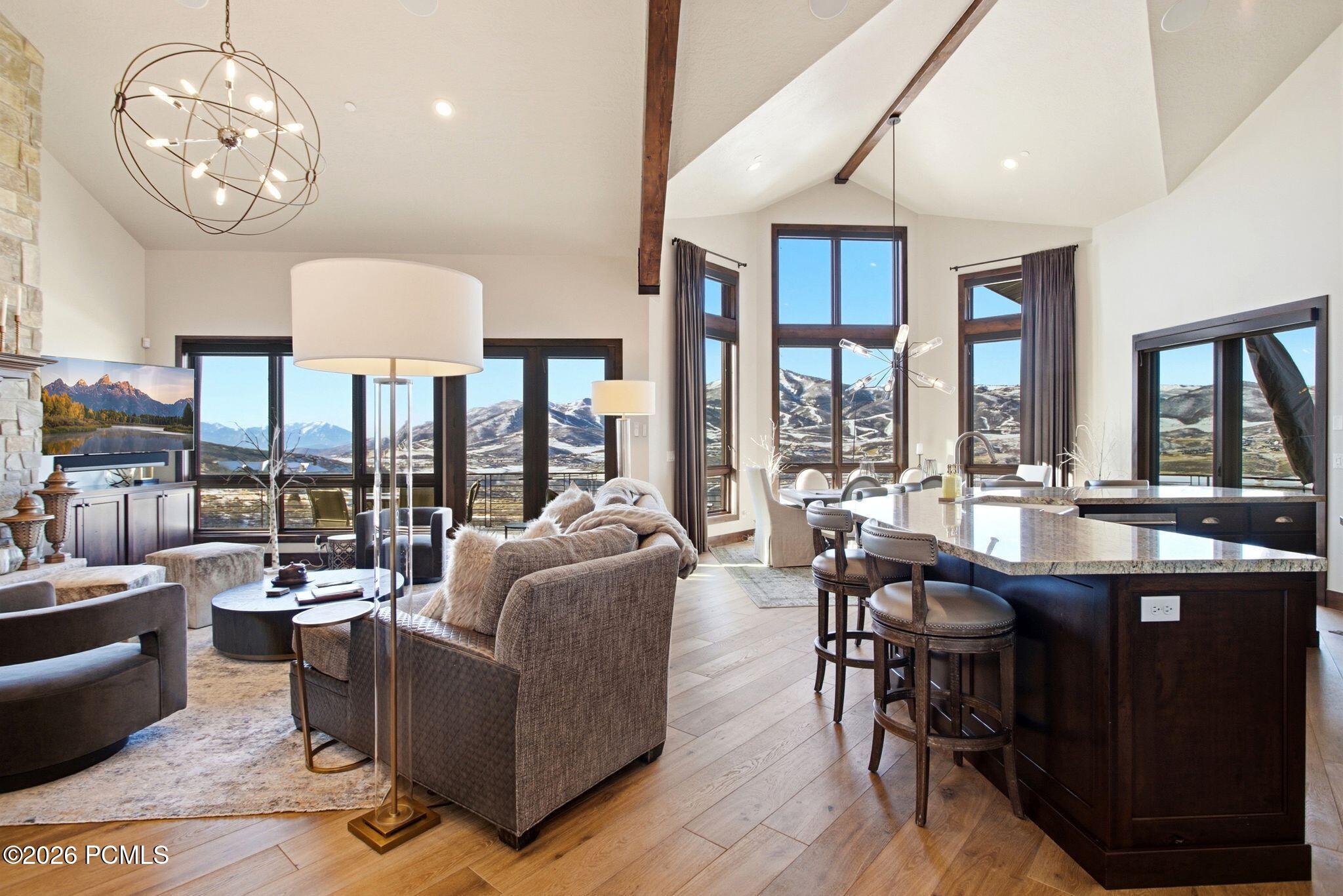 11080 N Lariat Court