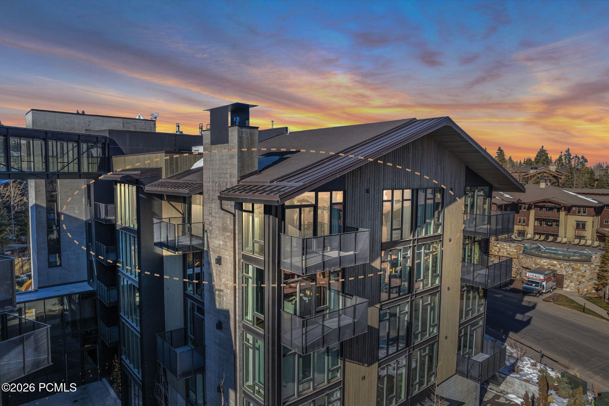 7520 Royal Street E 510