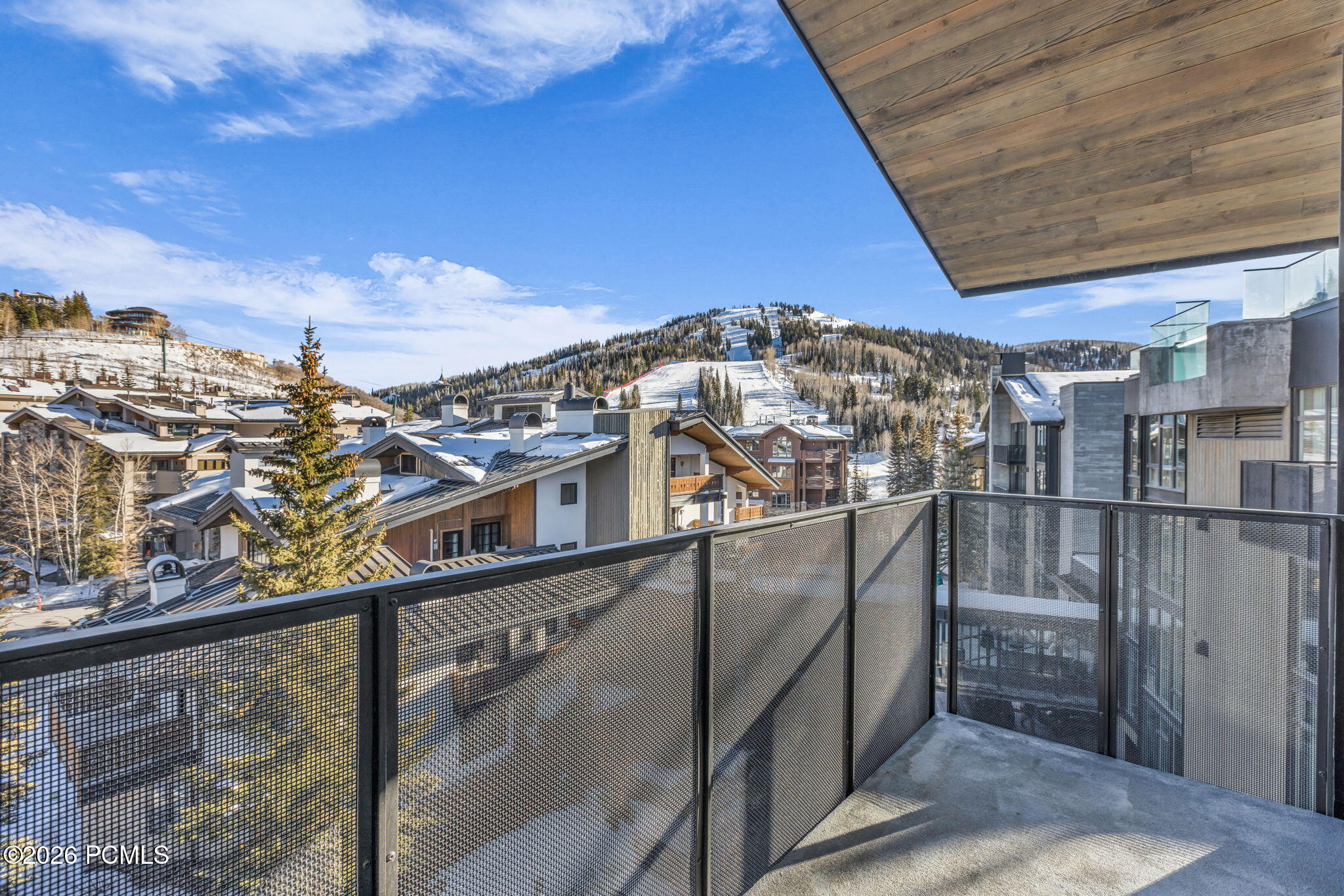 7520 Royal Street E 510