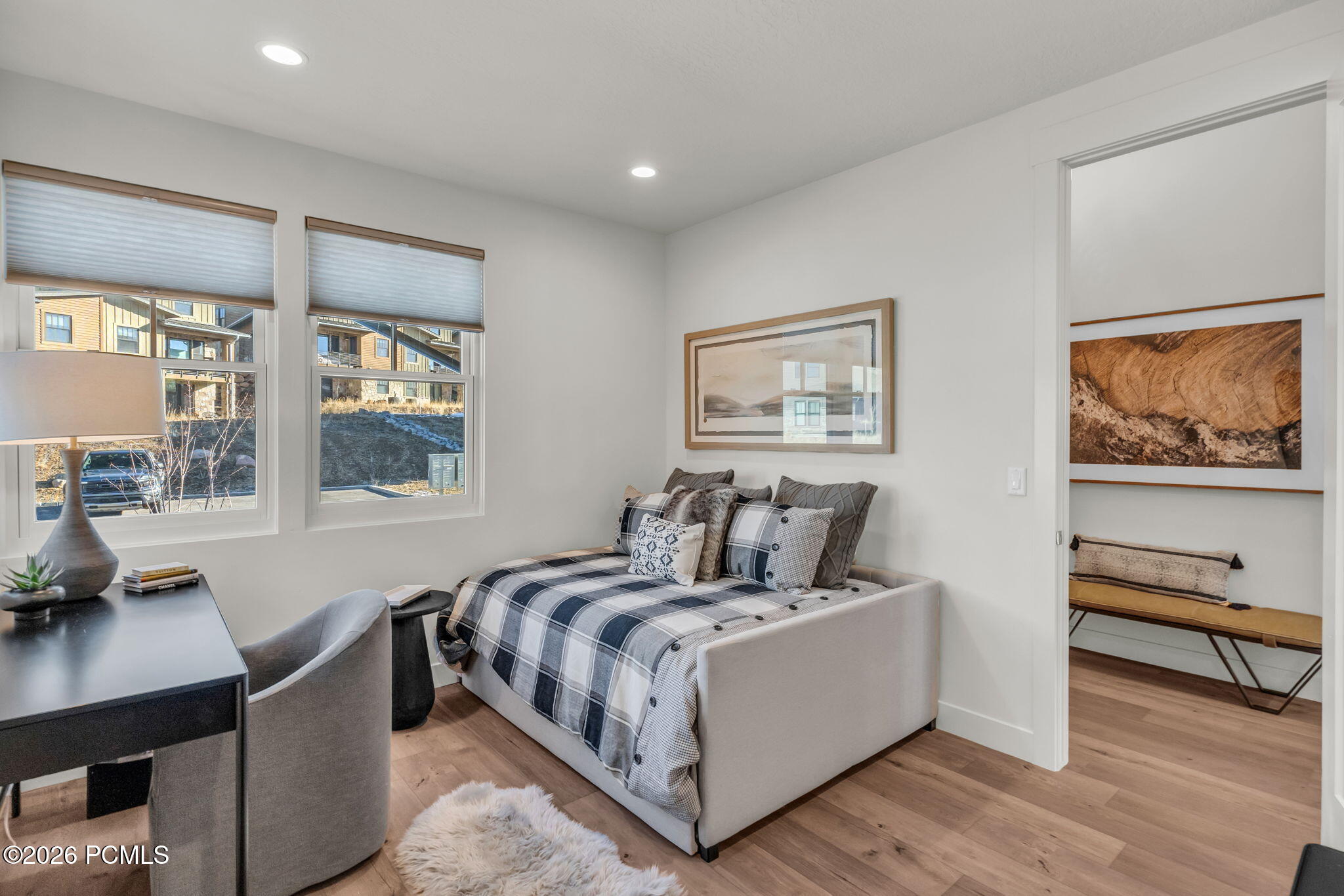 612 E Silver Hill Loop