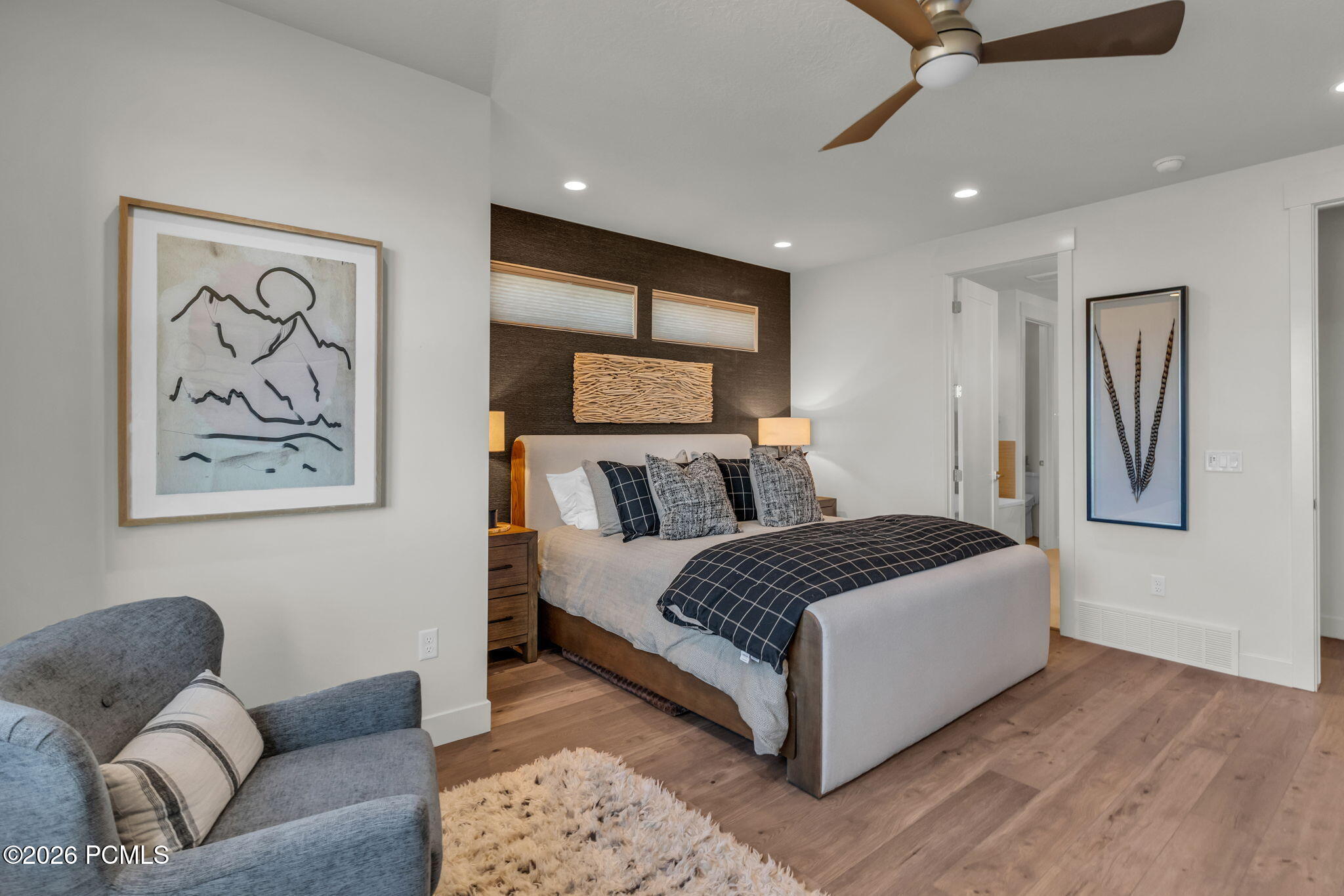 612 E Silver Hill Loop