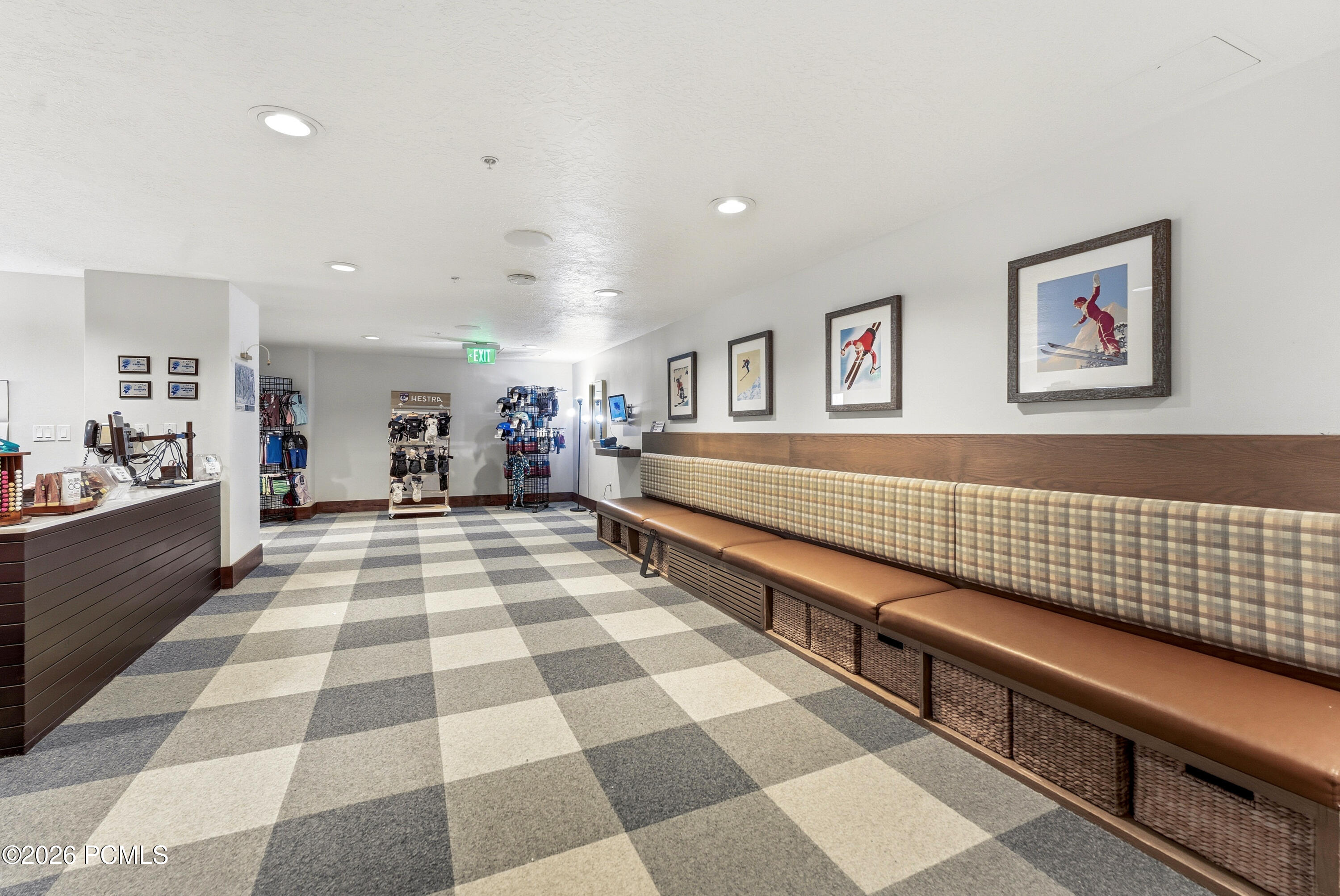 3551 N Escala Ct 616