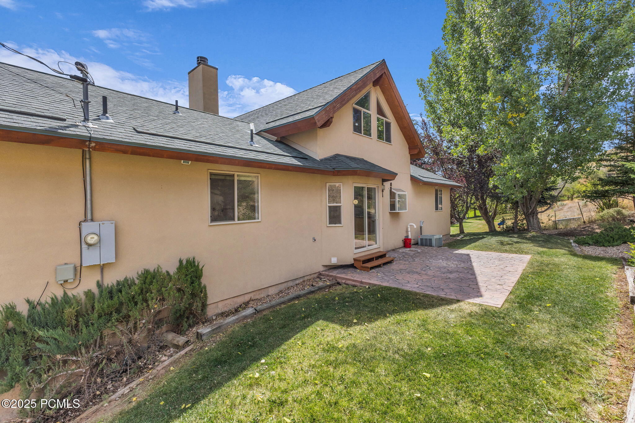874 S West Hoytsville Road