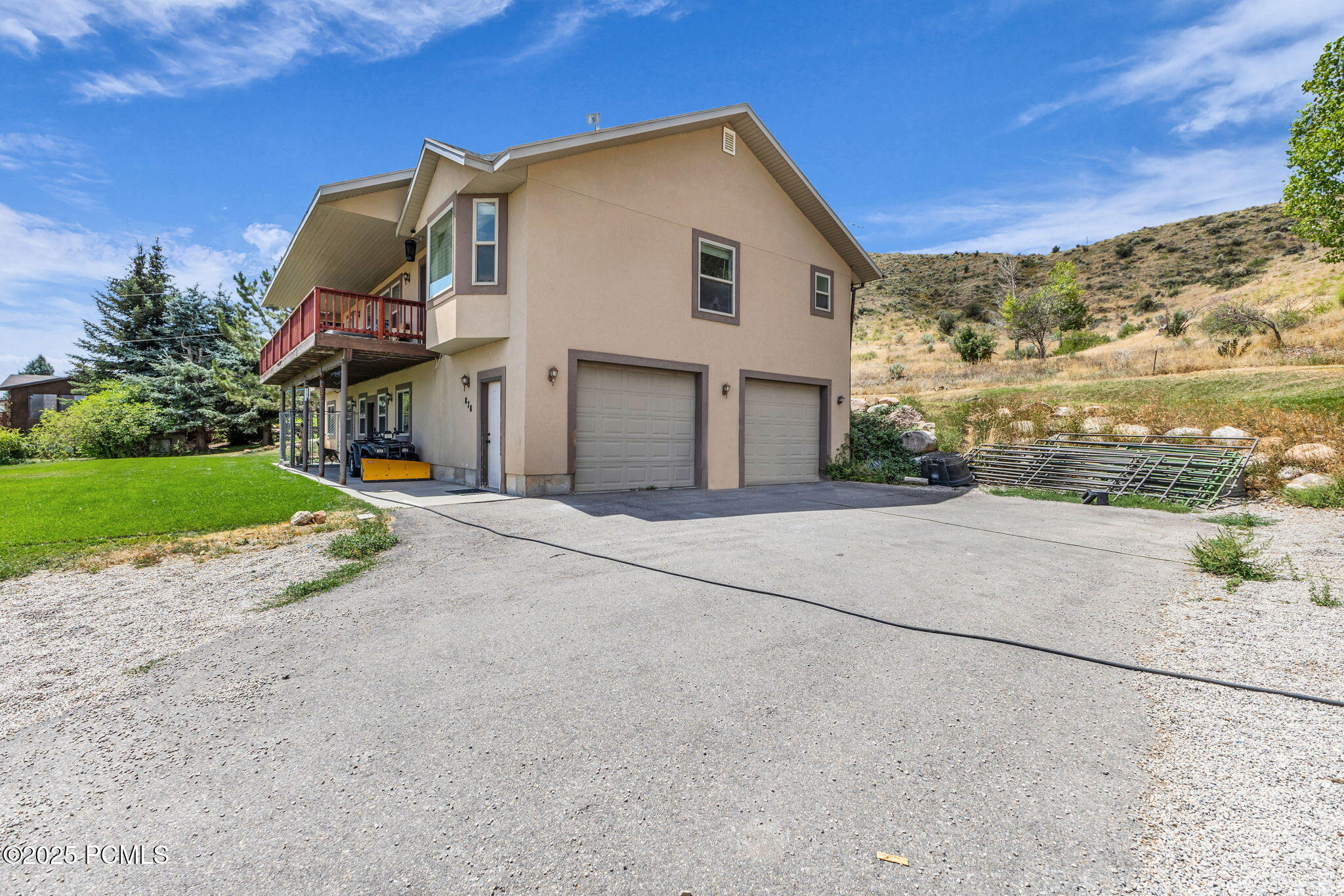878 S West Hoytsville Road