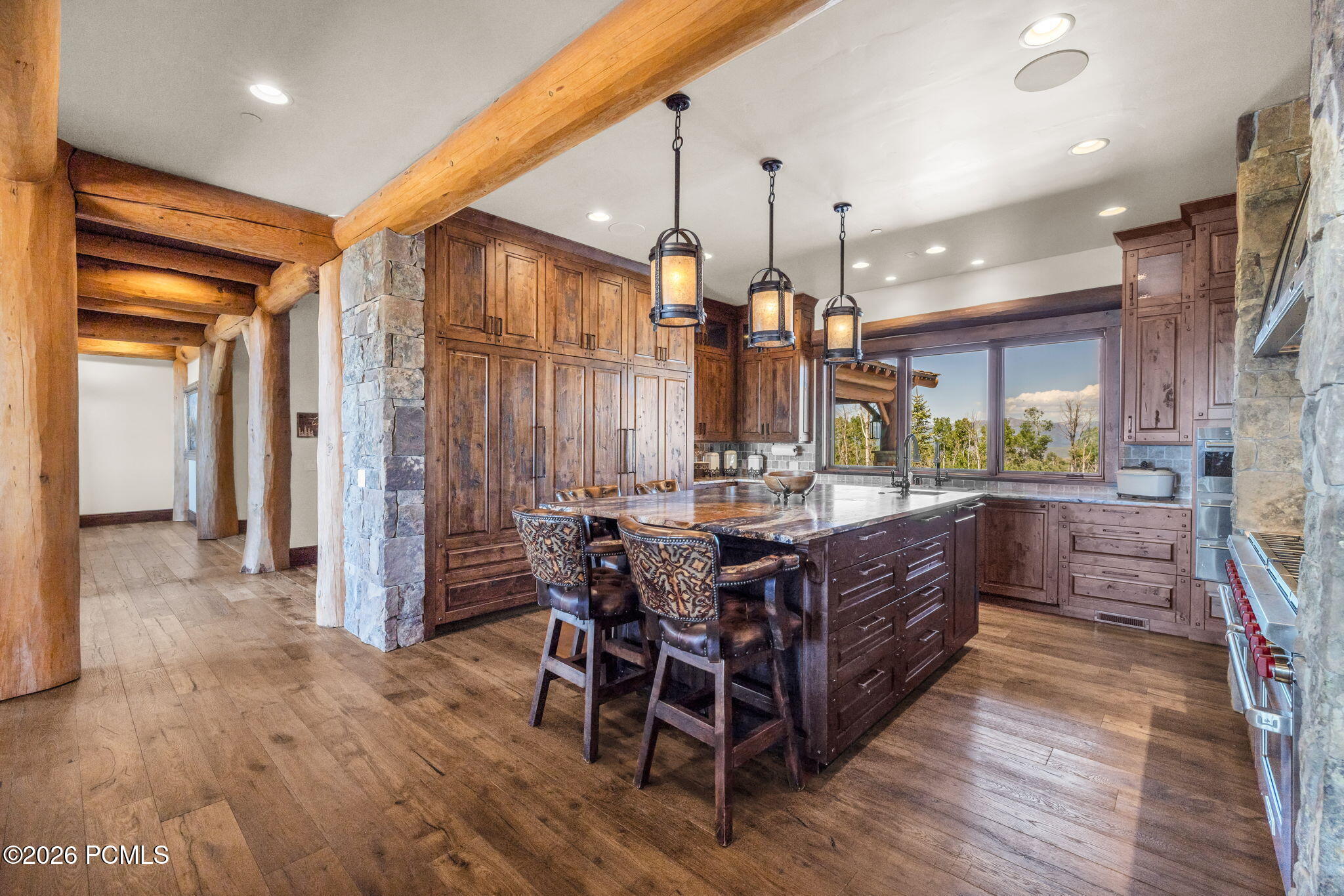 1975 N Westward Ho Rd