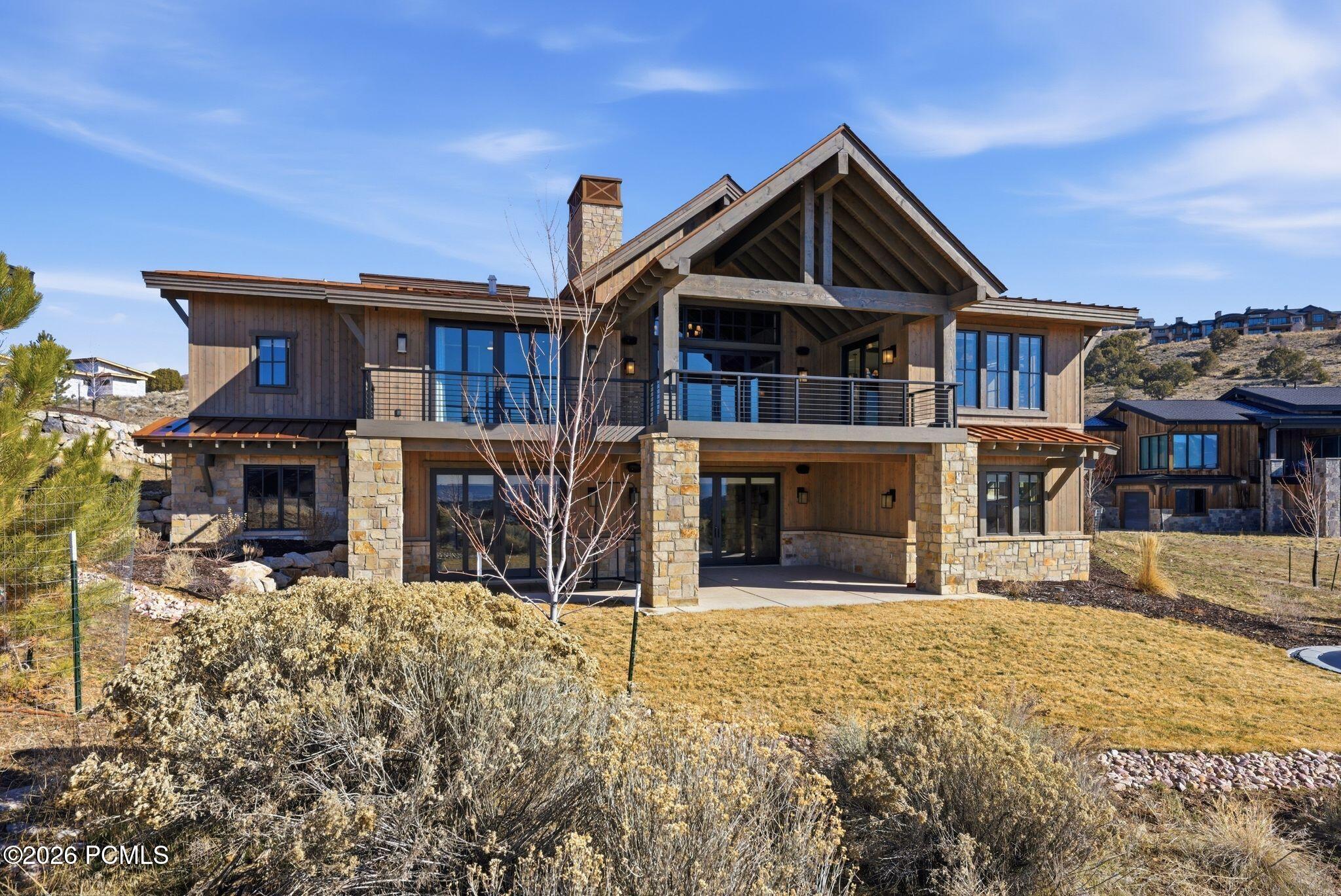 2044 E Notch Mountain Circle