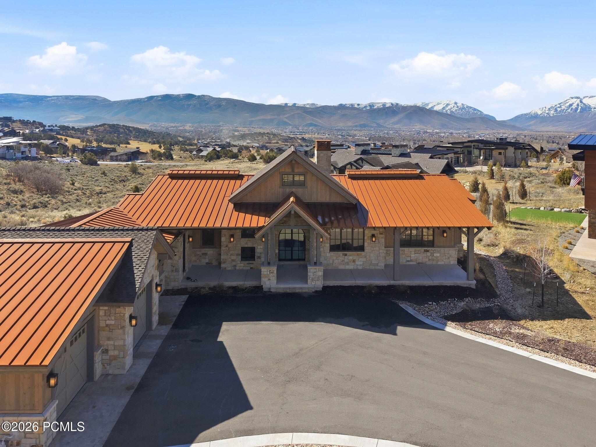 2044 E Notch Mountain Circle