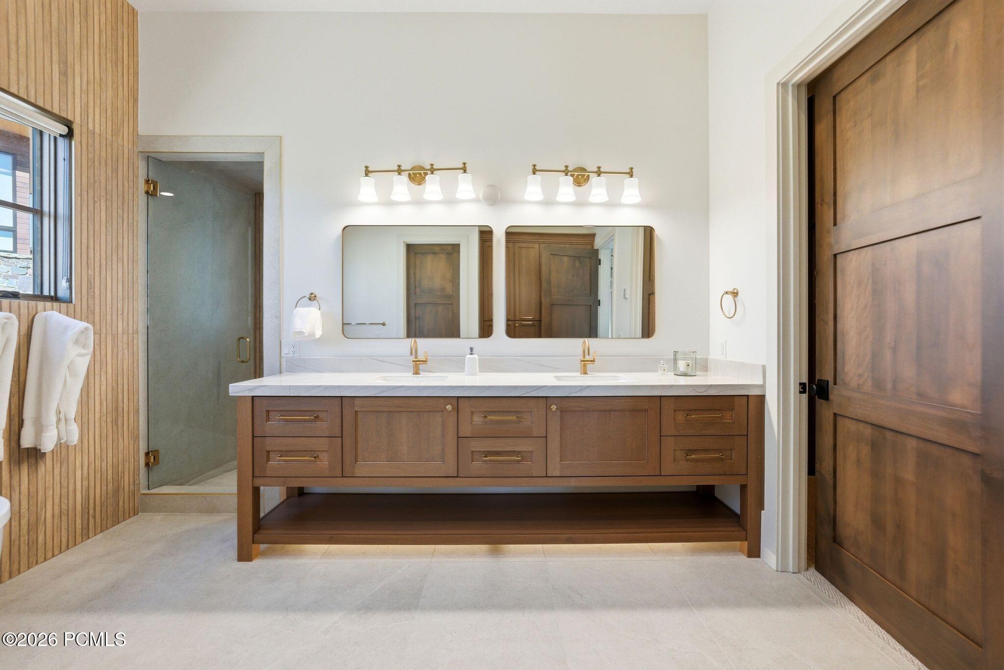 2044 E Notch Mountain Circle