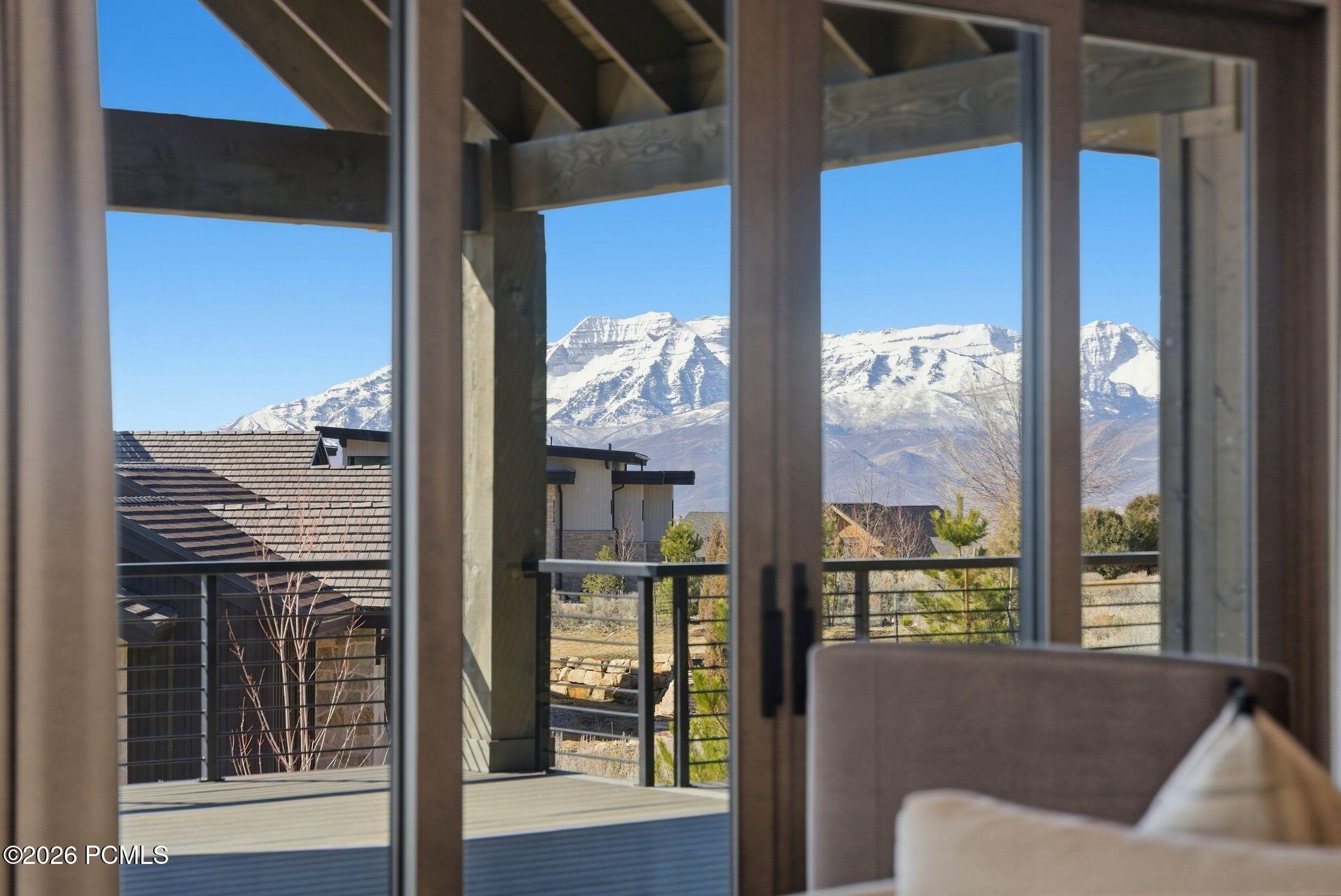 2044 E Notch Mountain Circle