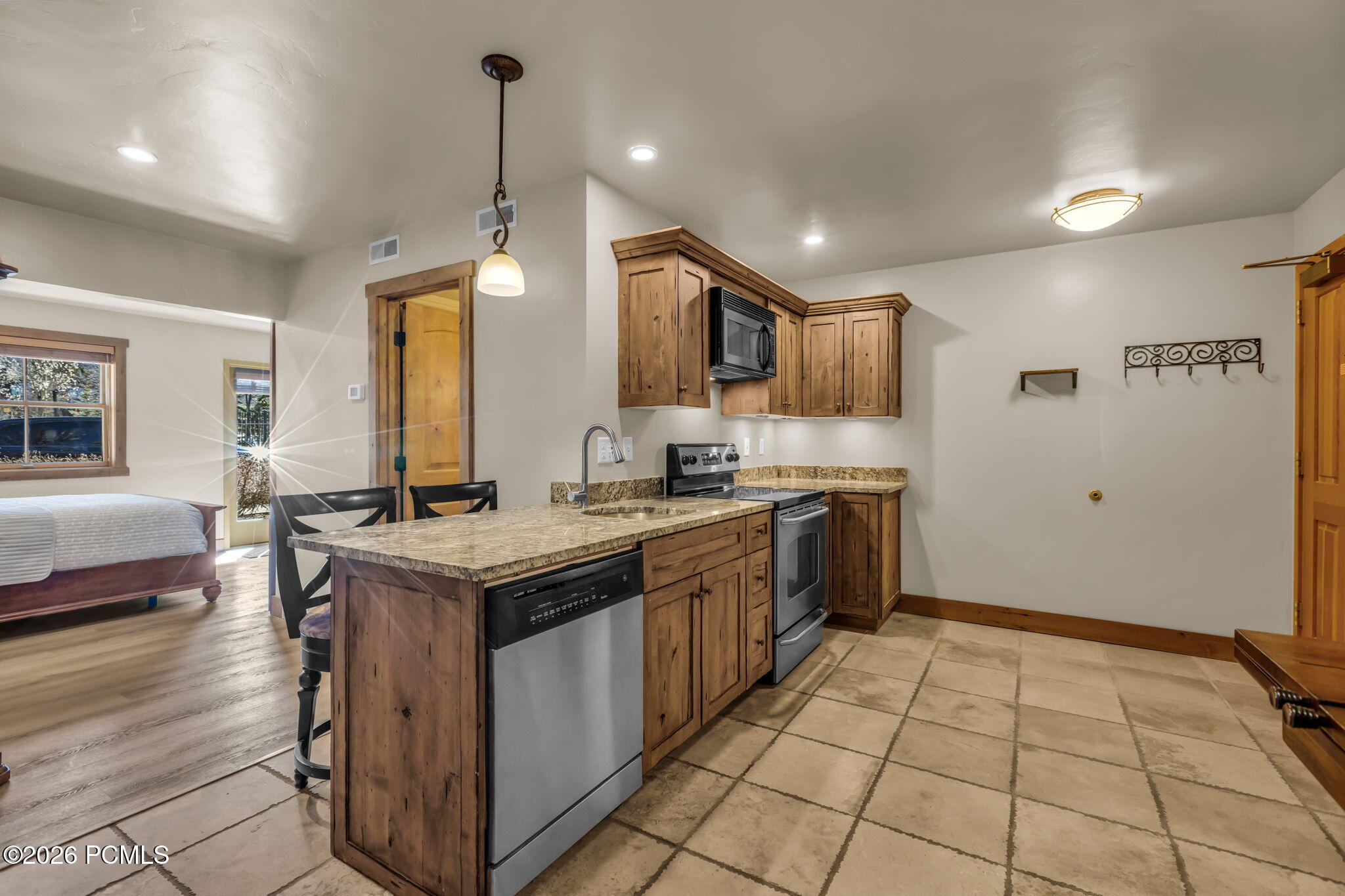 2260 Park Avenue 11