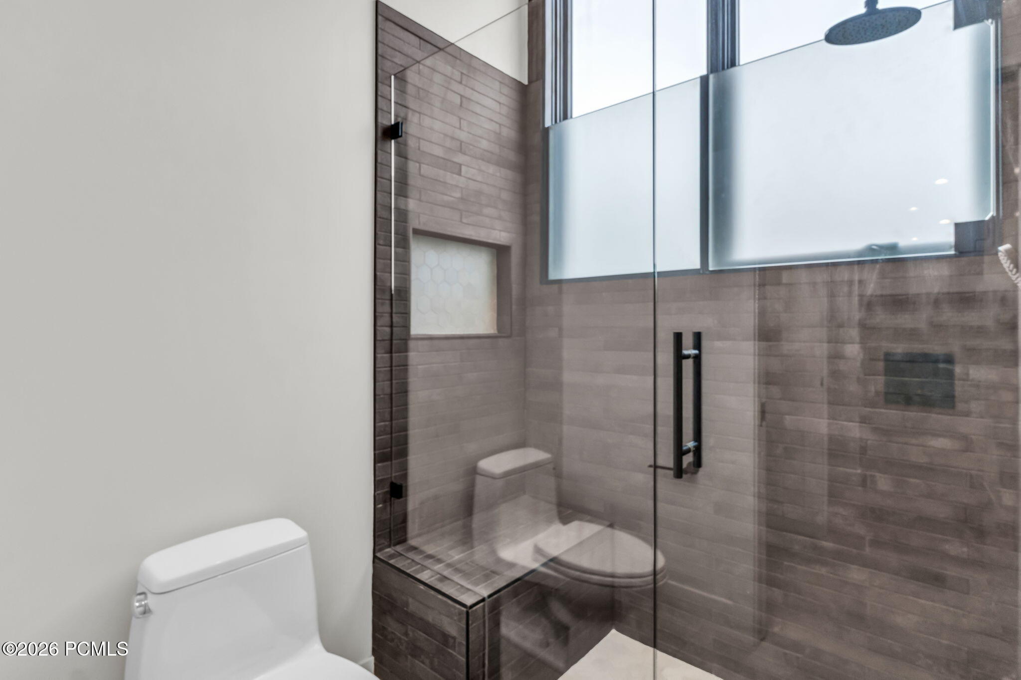 7775 N Pinebrook Road