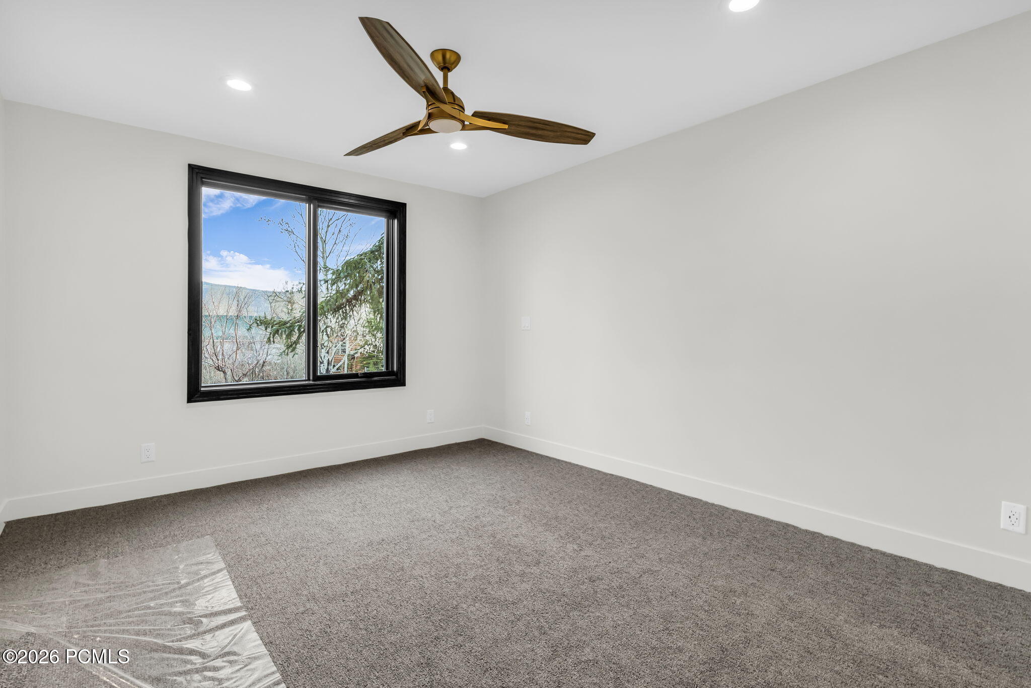 7775 N Pinebrook Road