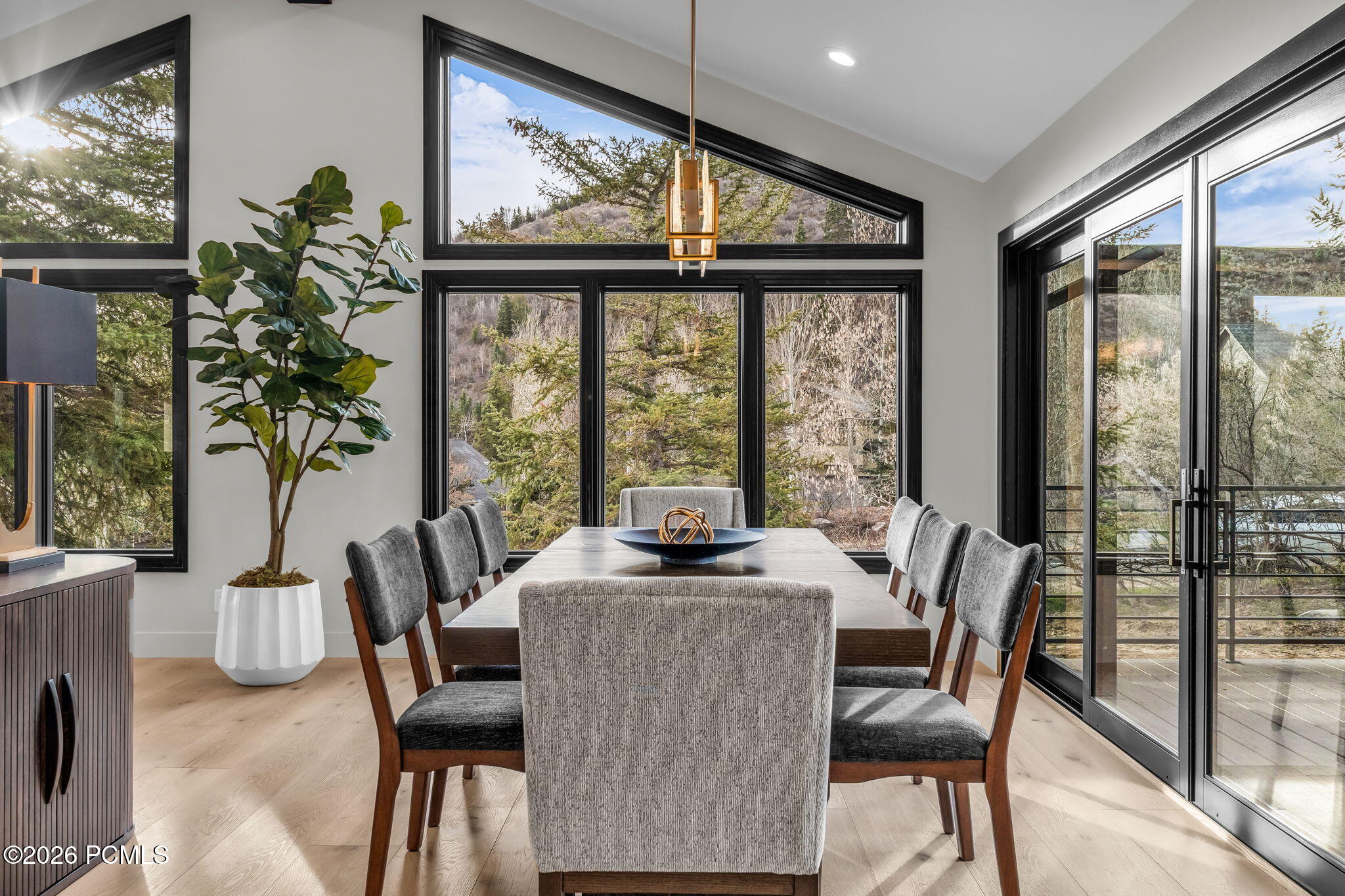 7775 N Pinebrook Road