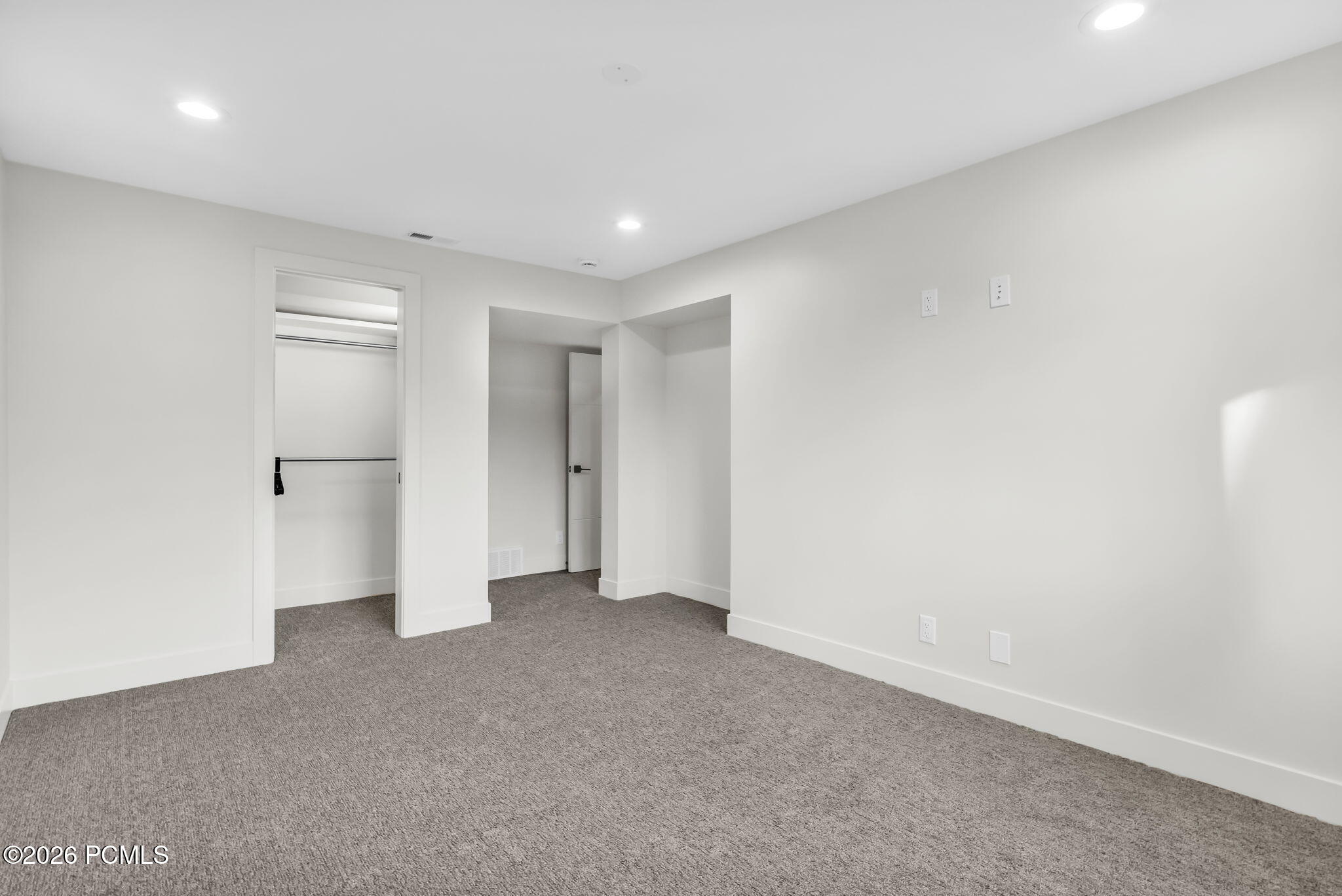 7775 N Pinebrook Road